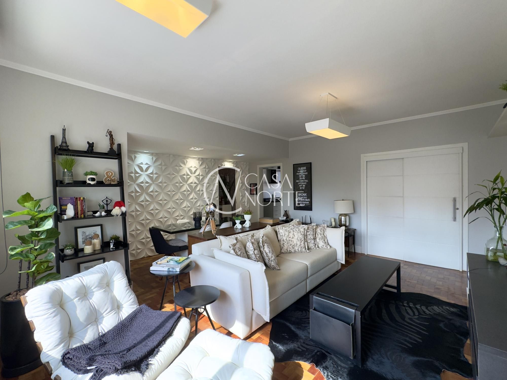 Apartamento à venda com 3 quartos, 206m², 3 suítes, Rua Jerônimo Coelho no bairro Centro Histórico em Porto Alegre