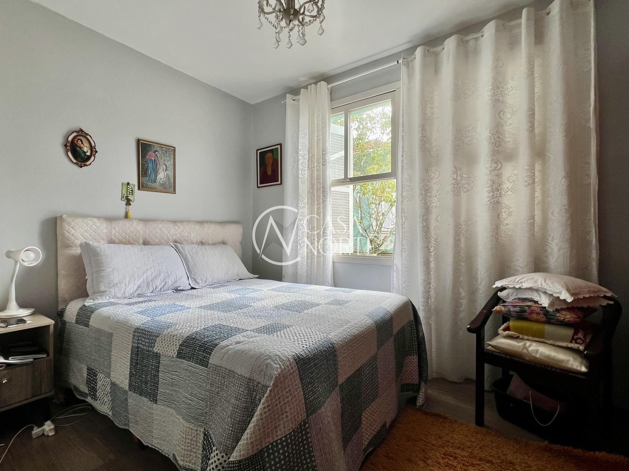 Apartamento à venda com 3 quartos, 81m², 1 vaga, Rua Orfanotrófio no bairro Santa Tereza em Porto Alegre
