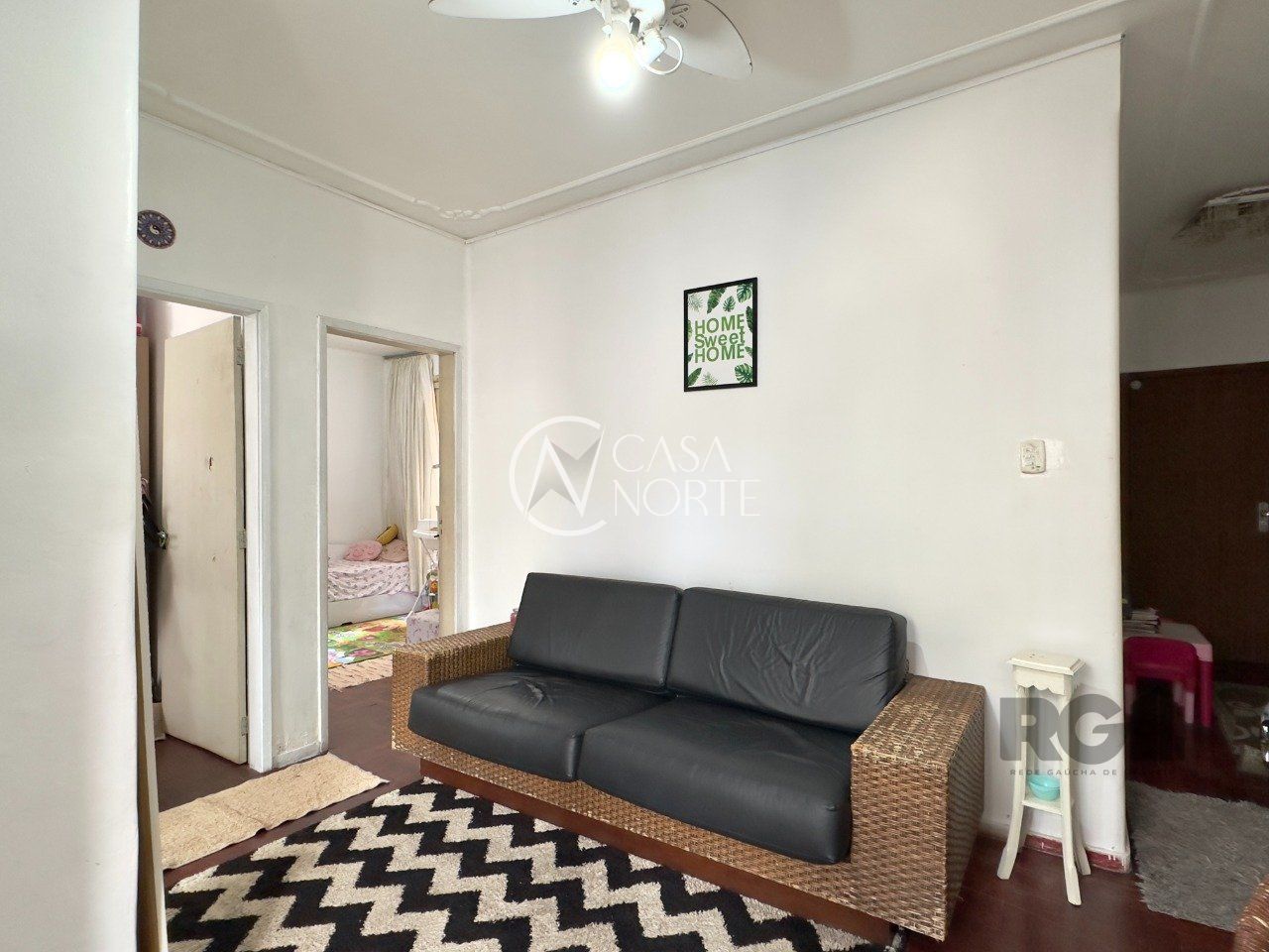 Apartamento à venda com 2 quartos, 59m², Rua Duque de Caxias no bairro Centro Histórico em Porto Alegre