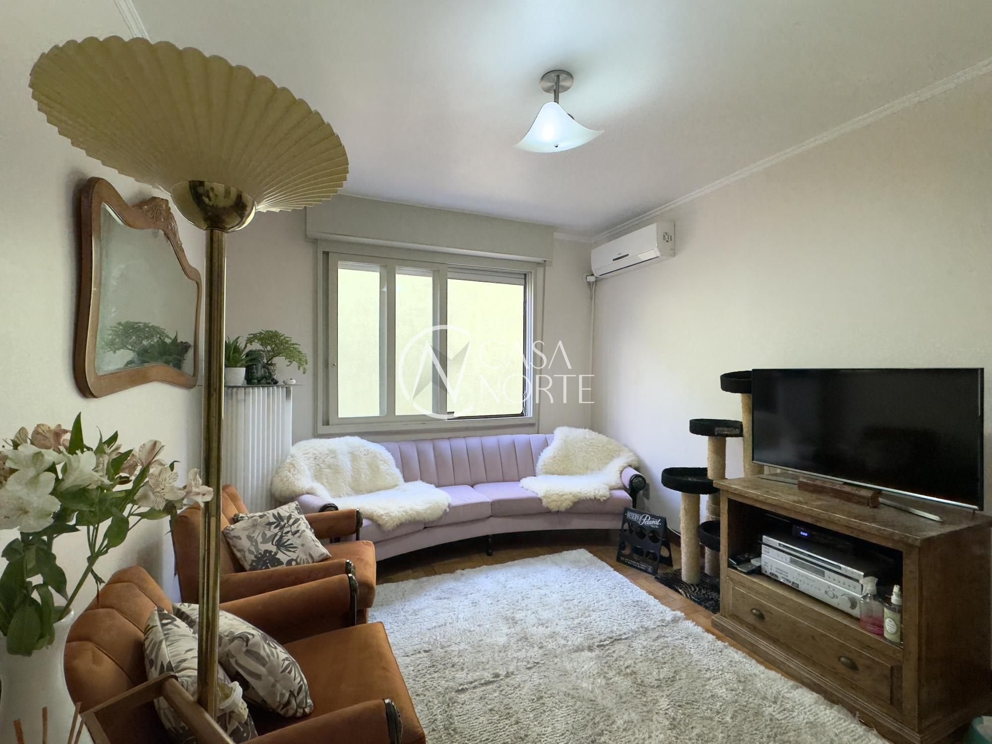 Apartamento à venda com 2 quartos, 72m², 1 vaga, Rua General Bento Martins no bairro Centro Histórico em Porto Alegre