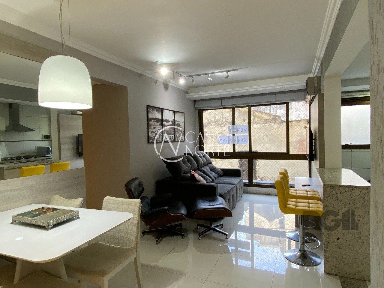 Apartamento à venda com 2 quartos, 67m², 1 suíte, 1 vaga, Rua Coronel Fernando Machado no bairro Centro Histórico em Porto Alegre