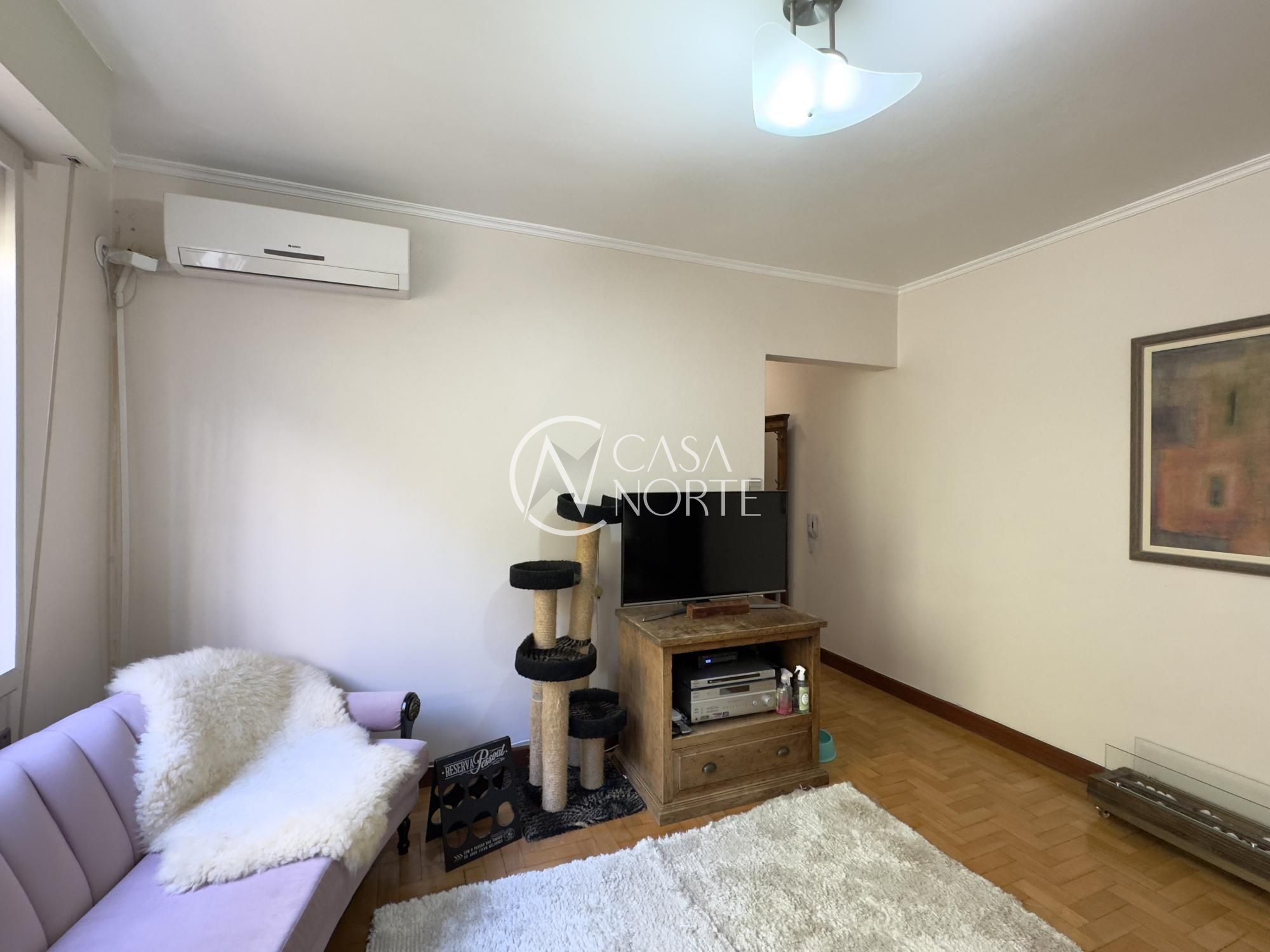 Apartamento à venda com 2 quartos, 72m², 1 vaga, Rua General Bento Martins no bairro Centro Histórico em Porto Alegre