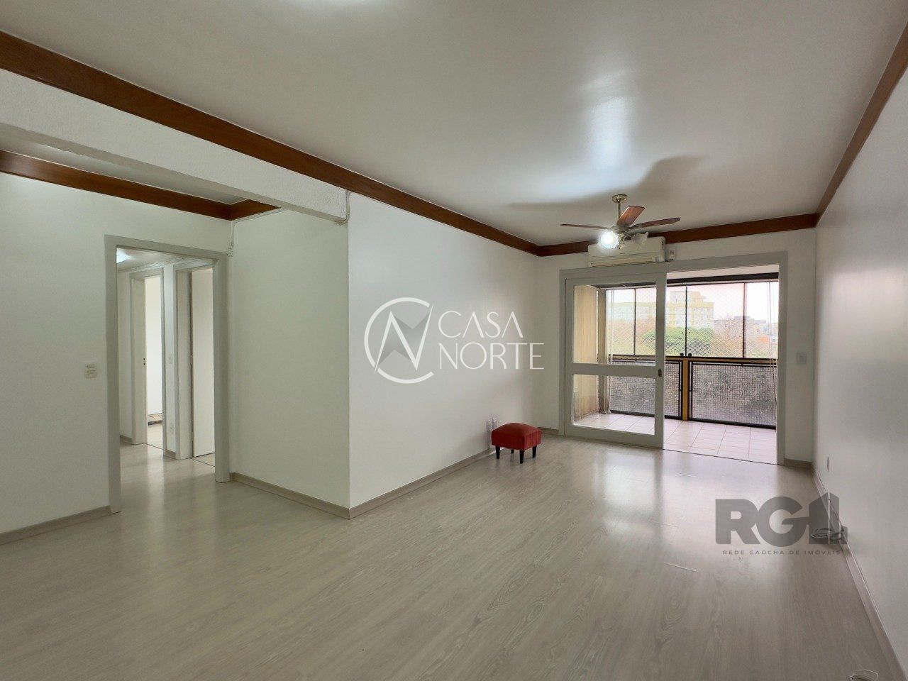 Apartamento à venda com 3 quartos, 94m², 1 suíte, 1 vaga, Avenida Érico Veríssimo no bairro Menino Deus em Porto Alegre