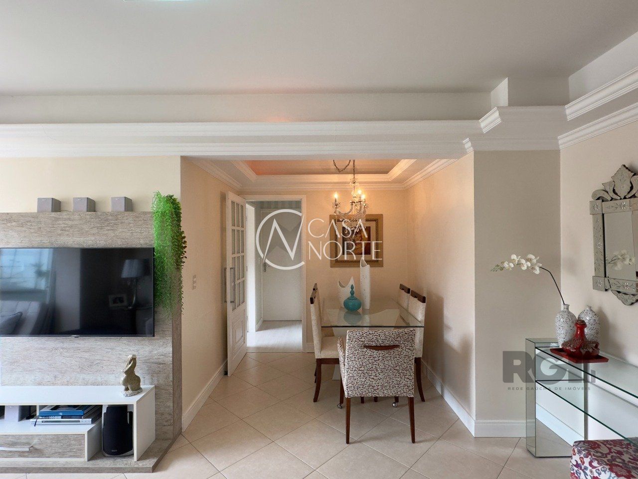 Apartamento à venda com 2 quartos, 73m², 1 vaga, Rua Itaboraí no bairro Jardim Botânico em Porto Alegre