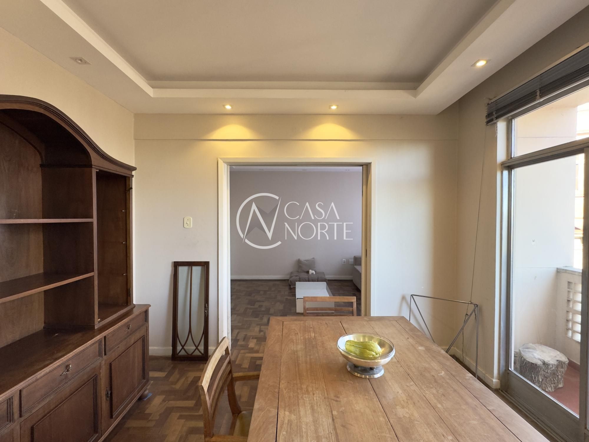 Apartamento à venda com 3 quartos, 119m², 1 vaga, Rua Duque de Caxias no bairro Centro Histórico em Porto Alegre