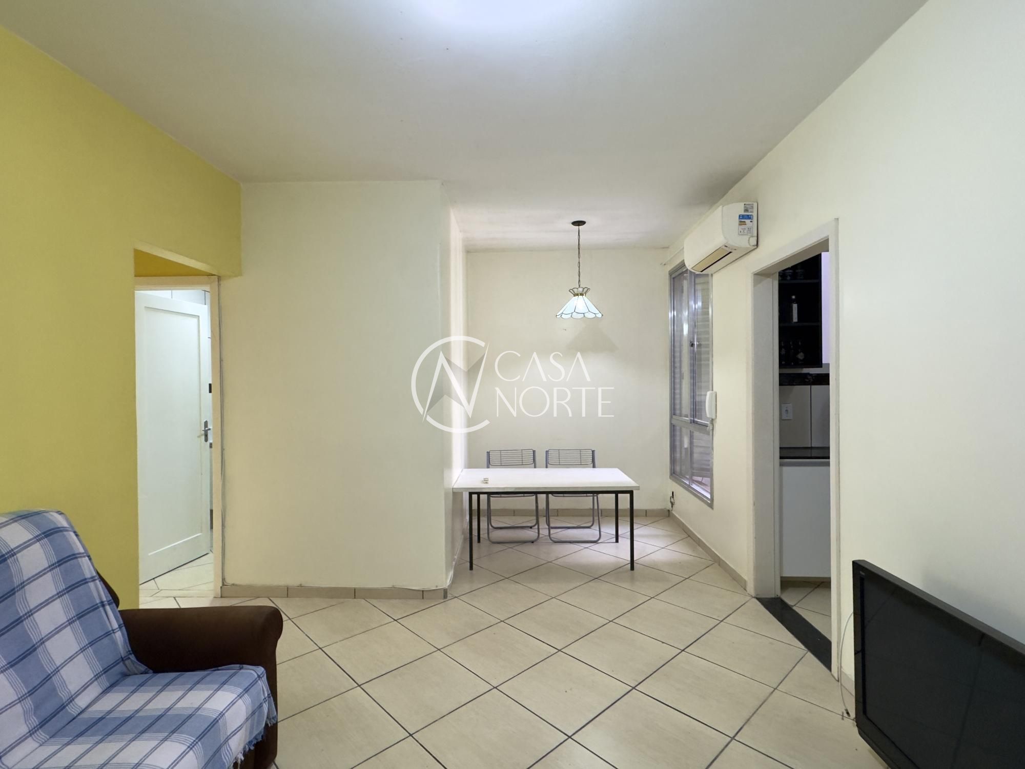 Apartamento à venda com 2 quartos, 73m², Rua Duque de Caxias no bairro Centro Histórico em Porto Alegre