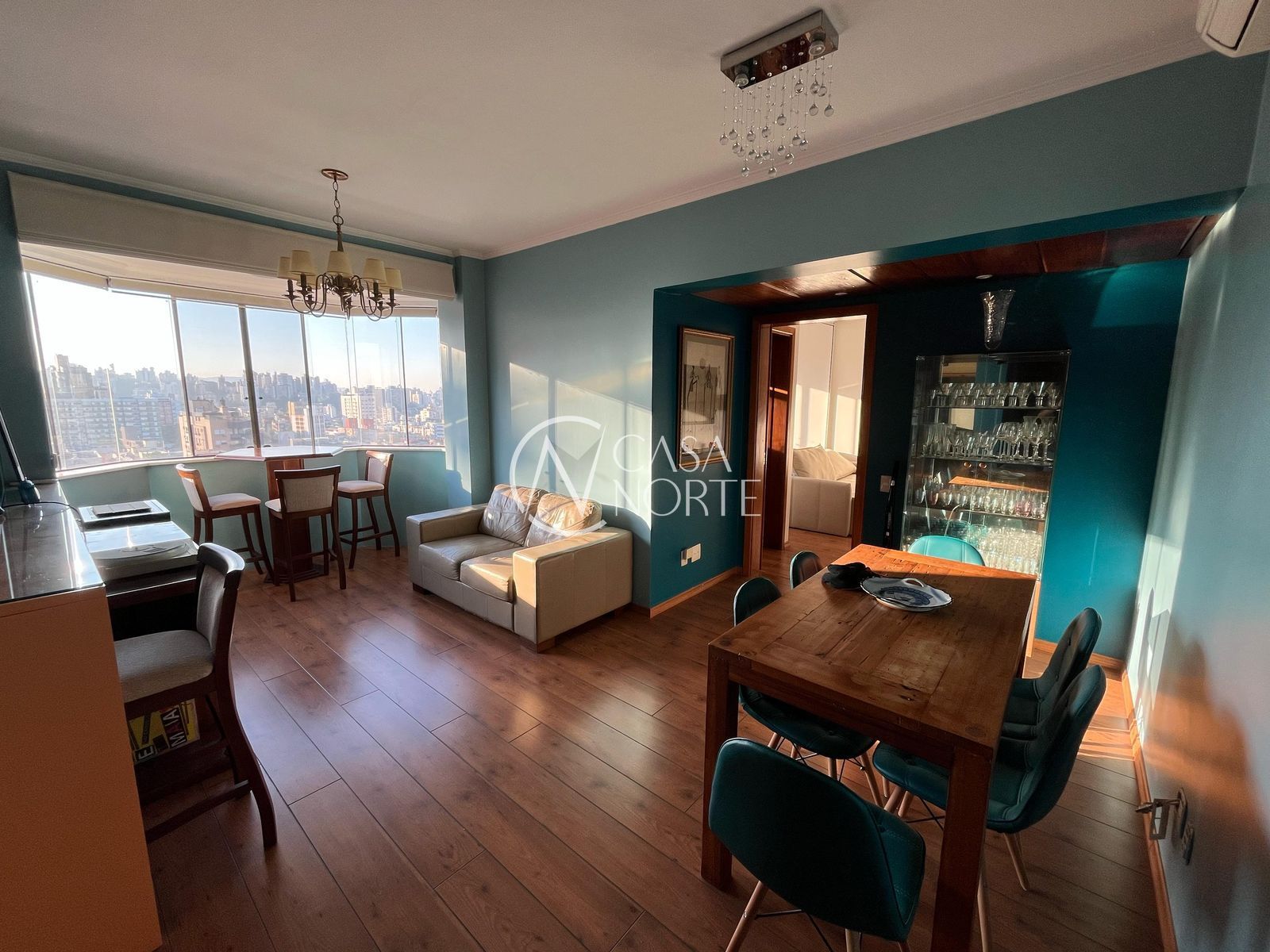 Apartamento à venda com 2 quartos, 85m², 2 suítes, 2 vagas, Avenida Independência no bairro Independência em Porto Alegre