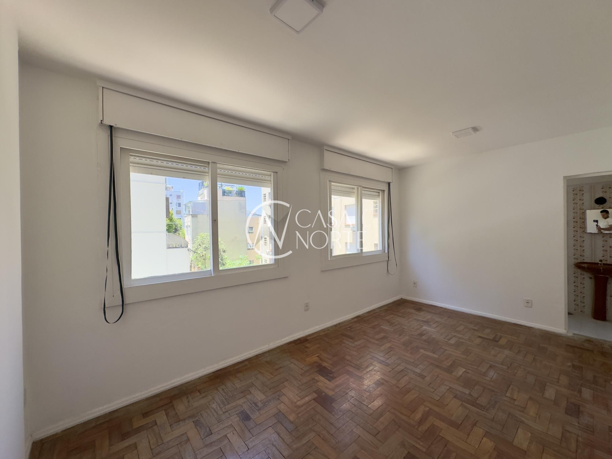 Apartamento à venda com 1 quarto, 28m², Rua General Vasco Alves no bairro Centro Histórico em Porto Alegre