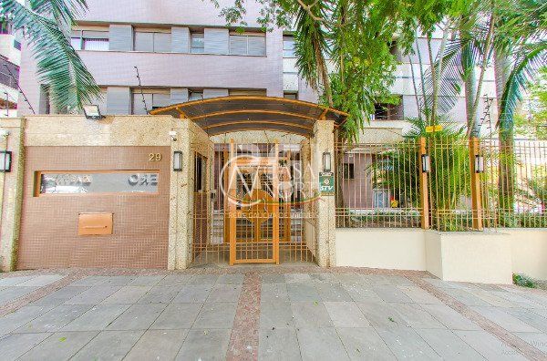 Apartamento à venda com 3 quartos, 257m², 3 suítes, 3 vagas, Rua Engenheiro Teixeira Soares no bairro Bela Vista em Porto Alegre