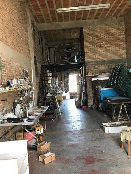 Prédio Comercial à venda , 328m², Rua Placido de Castro no bairro Azenha em Porto Alegre