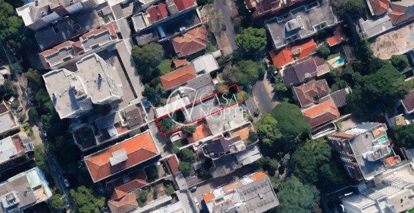 Terreno à venda  com 387m², Rua Carlos Von Koseritz no bairro São João em Porto Alegre