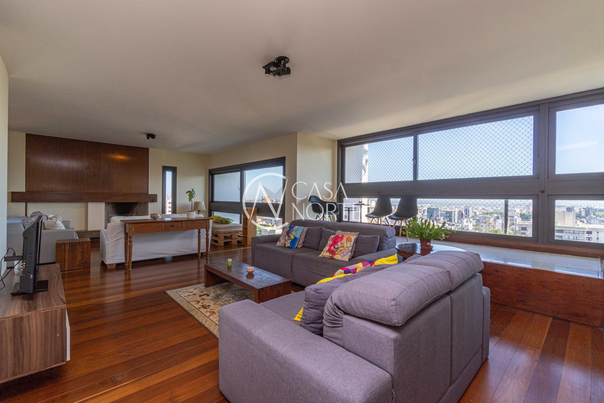 Apartamento à venda com 3 quartos, 315m², 1 suíte, 2 vagas, Rua Doutor Freire Alemão no bairro Mont Serrat em Porto Alegre