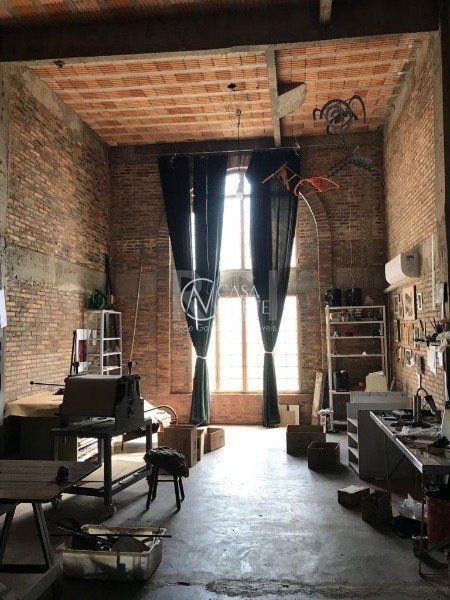 Prédio Comercial à venda , 328m², Rua Placido de Castro no bairro Azenha em Porto Alegre