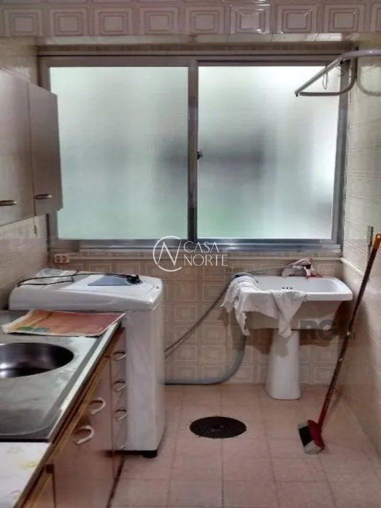 Apartamento à venda com 1 quarto, 42m², 1 vaga, Rua Santa Isabel no bairro Bom Jesus em Porto Alegre