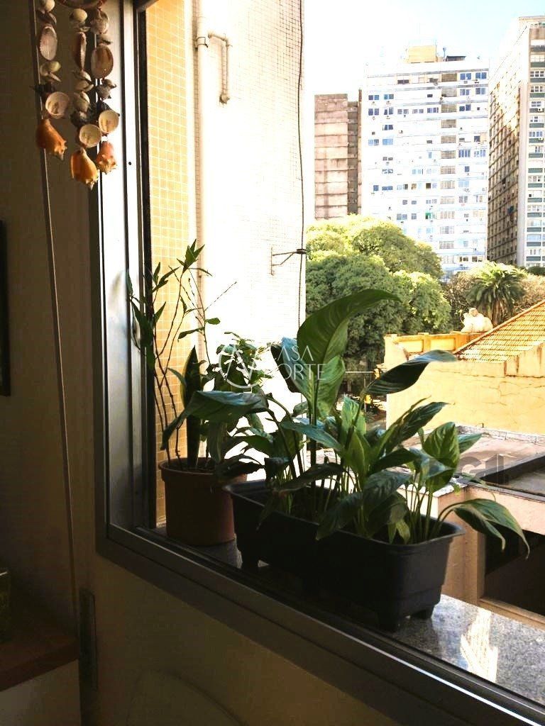 Apartamento à venda com 1 quarto, 41m², 1 vaga, Rua Duque de Caxias no bairro Centro Histórico em Porto Alegre