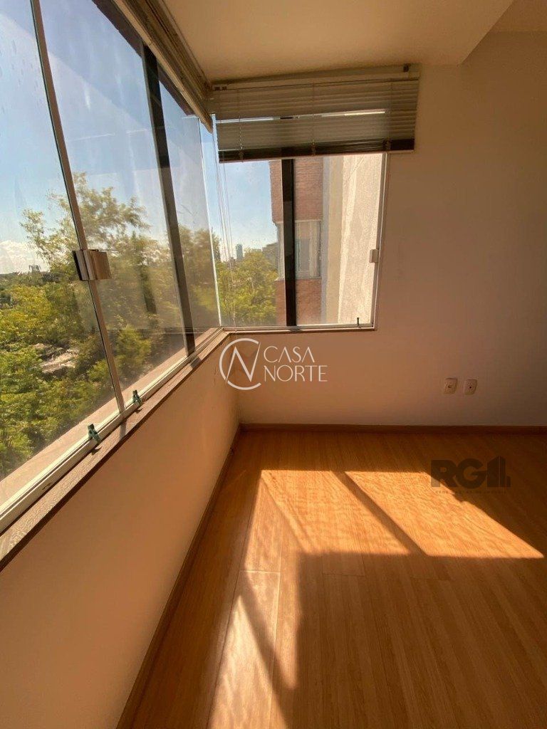 Apartamento à venda com 2 quartos, 61m², 1 vaga, Rua Tamandaré no bairro Camaquã em Porto Alegre