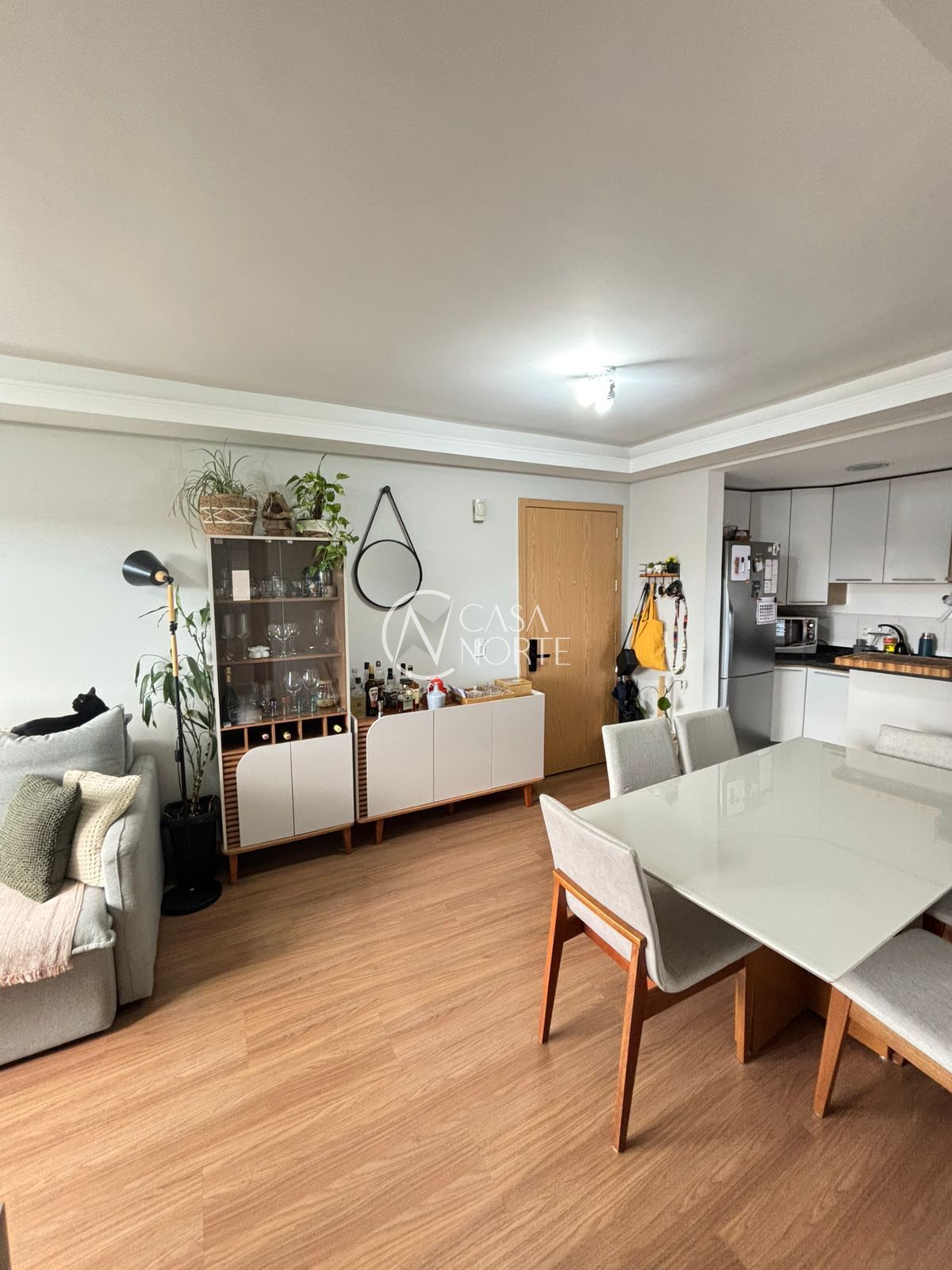 Apartamento à venda com 3 quartos, 69m², 1 suíte, 1 vaga, Rua Carlos Reverbel no bairro Jardim Carvalho em Porto Alegre