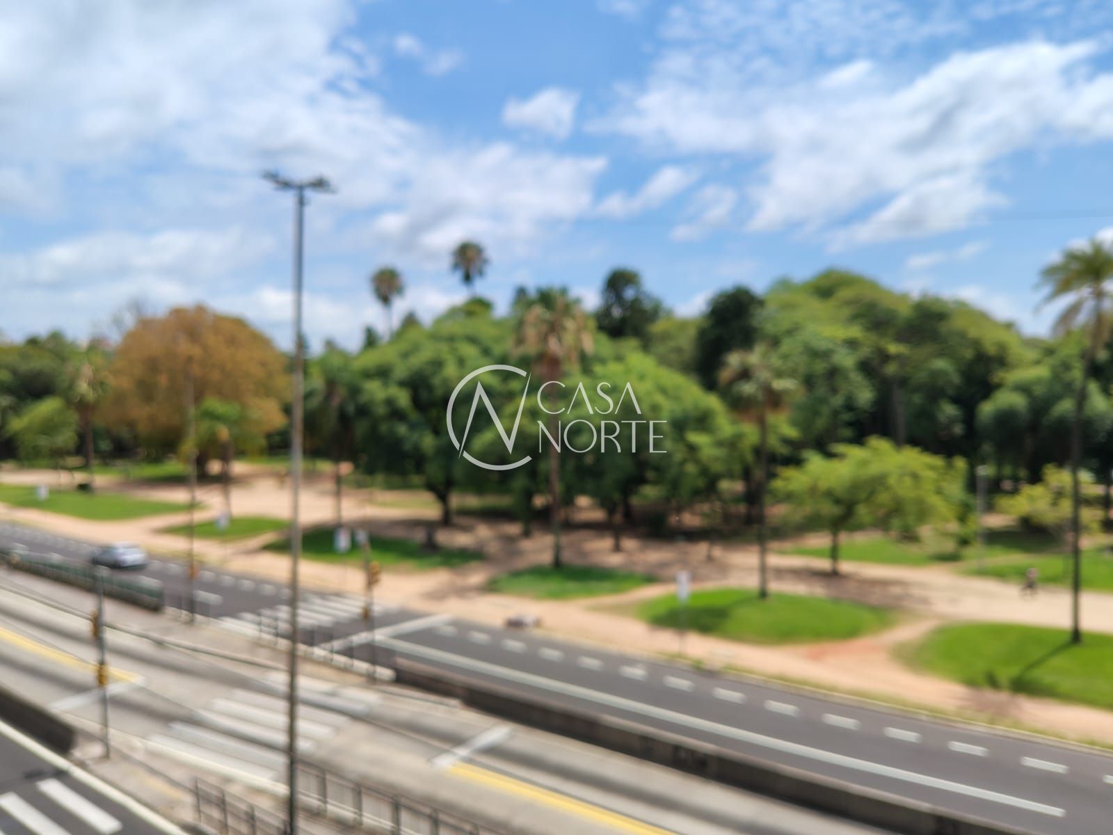 Apartamento à venda com 2 quartos, 81m², Avenida João Pessoa no bairro Centro Histórico em Porto Alegre