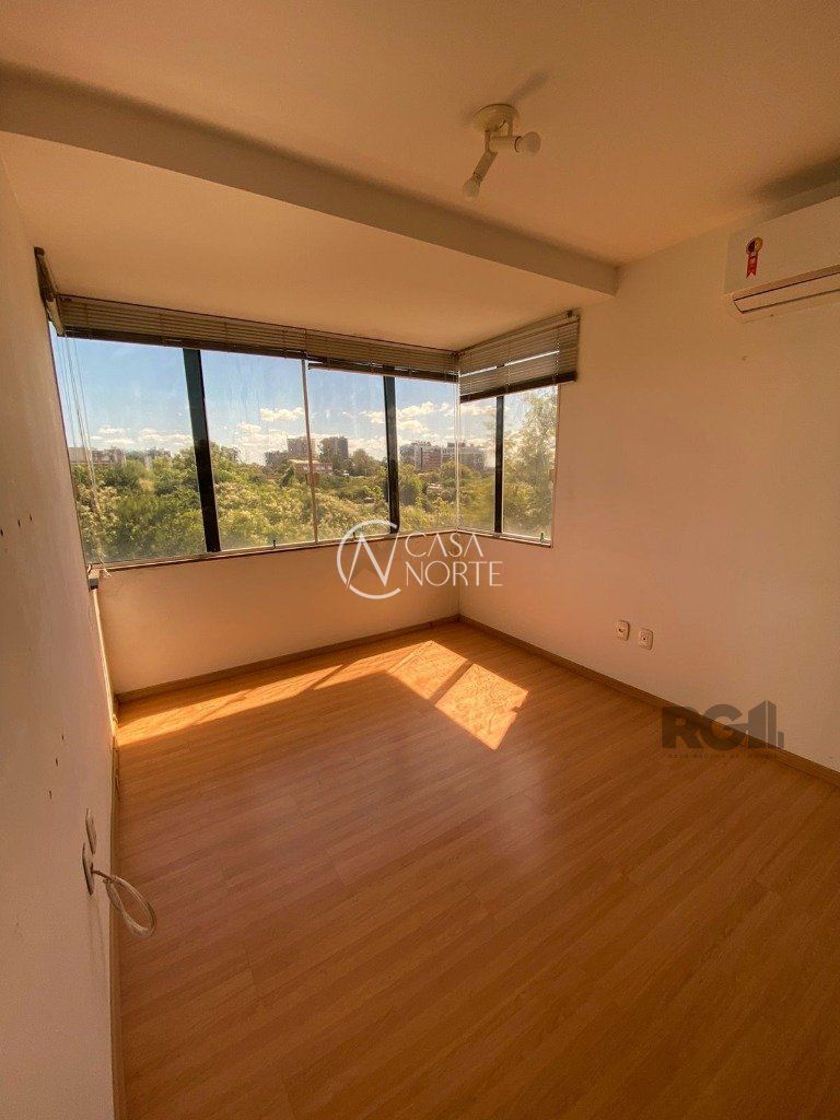 Apartamento à venda com 2 quartos, 61m², 1 vaga, Rua Tamandaré no bairro Camaquã em Porto Alegre