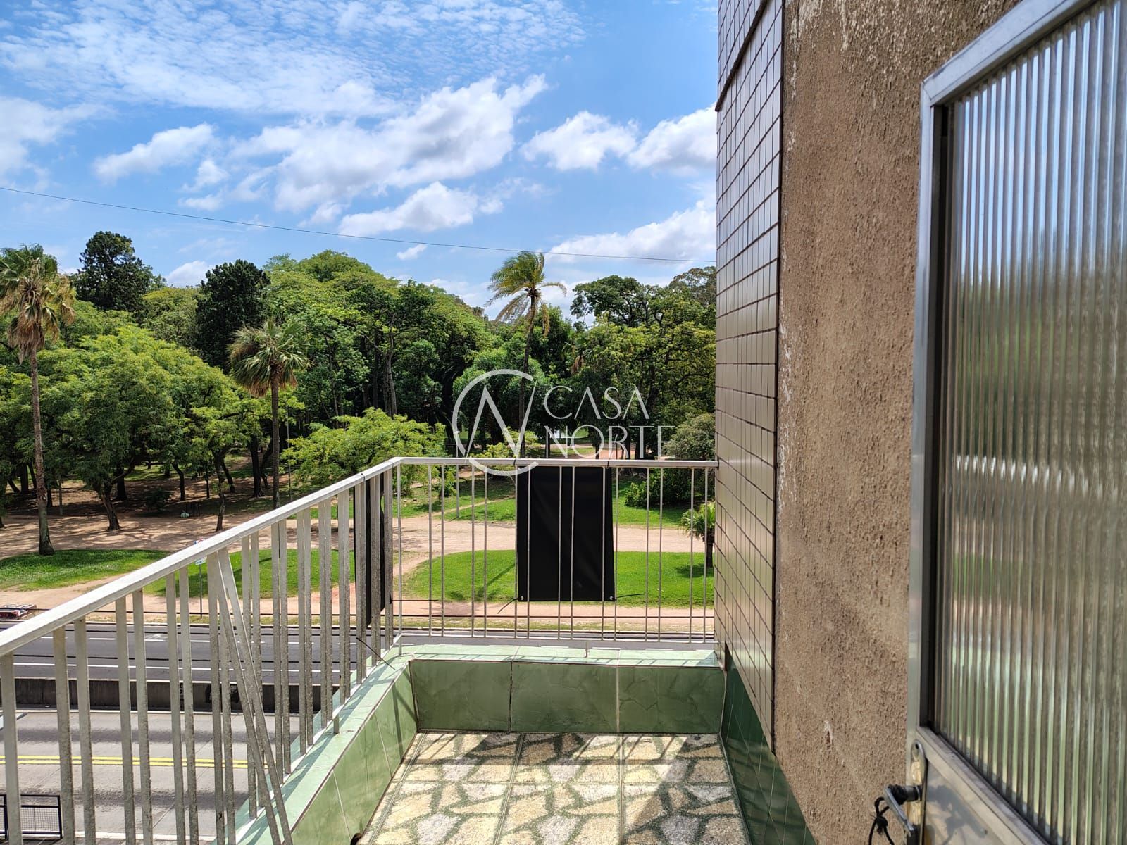 Apartamento à venda com 2 quartos, 81m², Avenida João Pessoa no bairro Centro Histórico em Porto Alegre