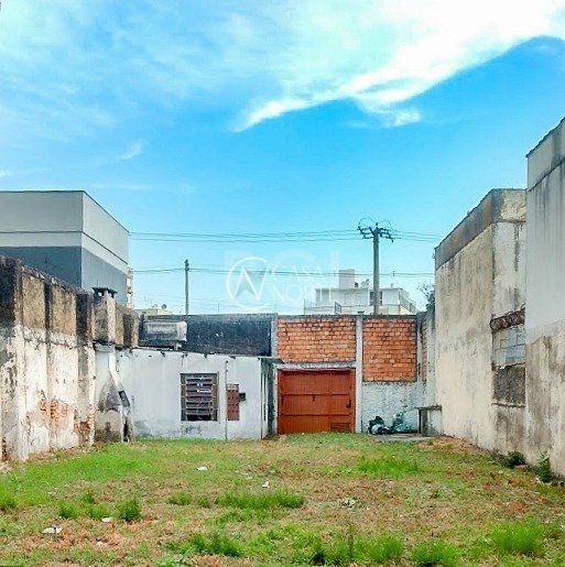 Terreno à venda  com 720m², Rua Doutor Campos Velho no bairro Cristal em Porto Alegre