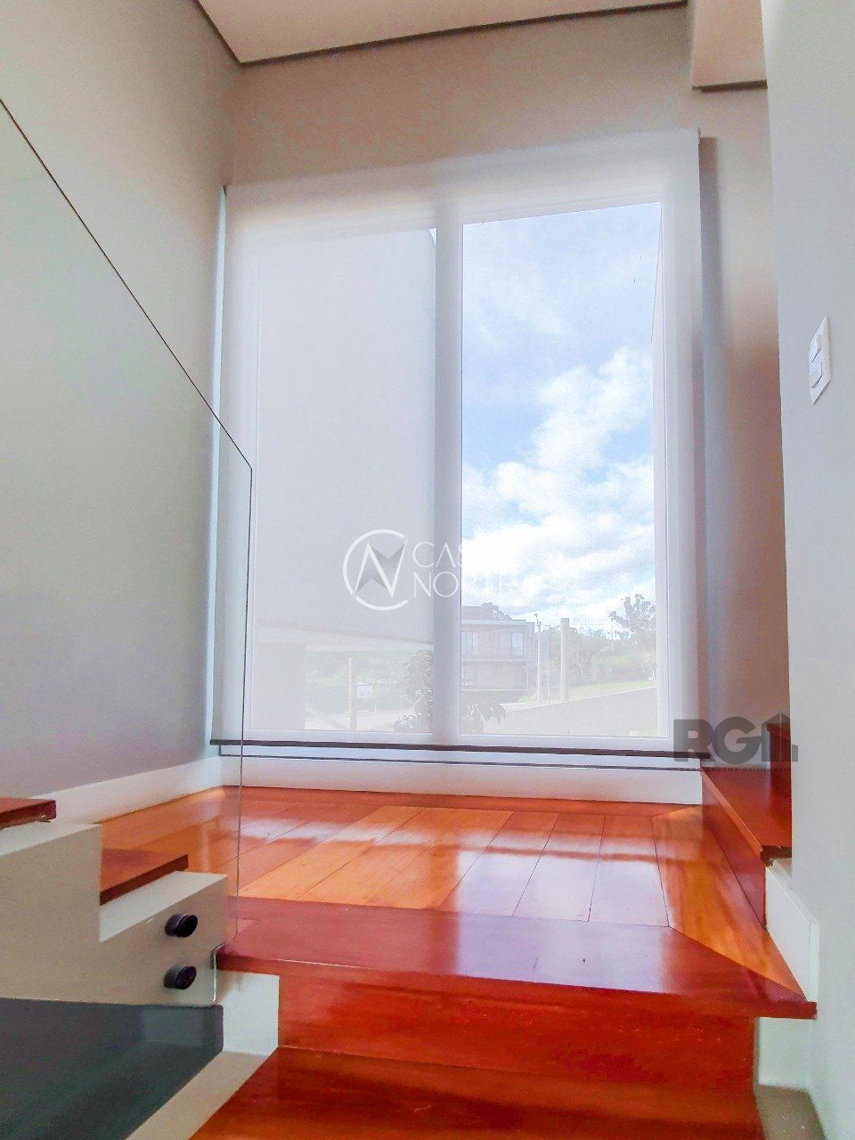 Casa de Condomínio à venda com 3 quartos, 293m², 3 suítes, 2 vagas, Estrada das Três Meninas no bairro Alphaville em Porto Alegre