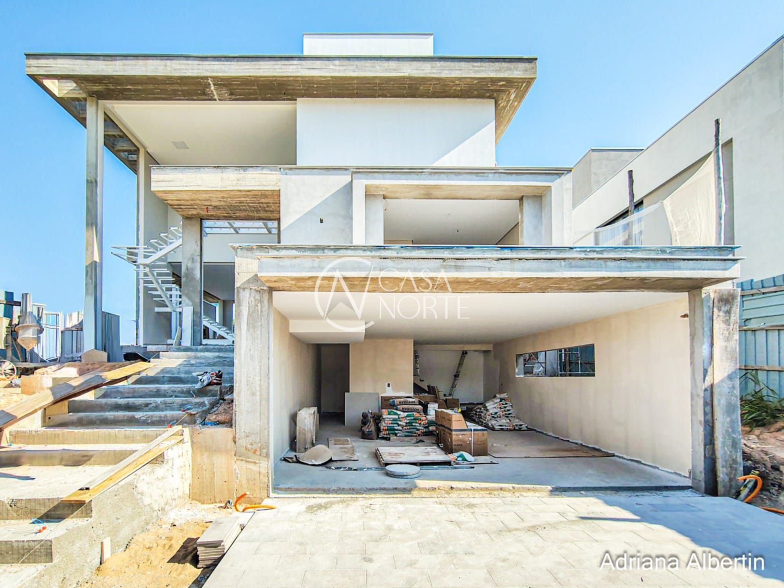 Casa de Condomínio à venda com 3 quartos, 400m², 3 suítes, 2 vagas, Estrada das Três Meninas no bairro Alphaville em Porto Alegre