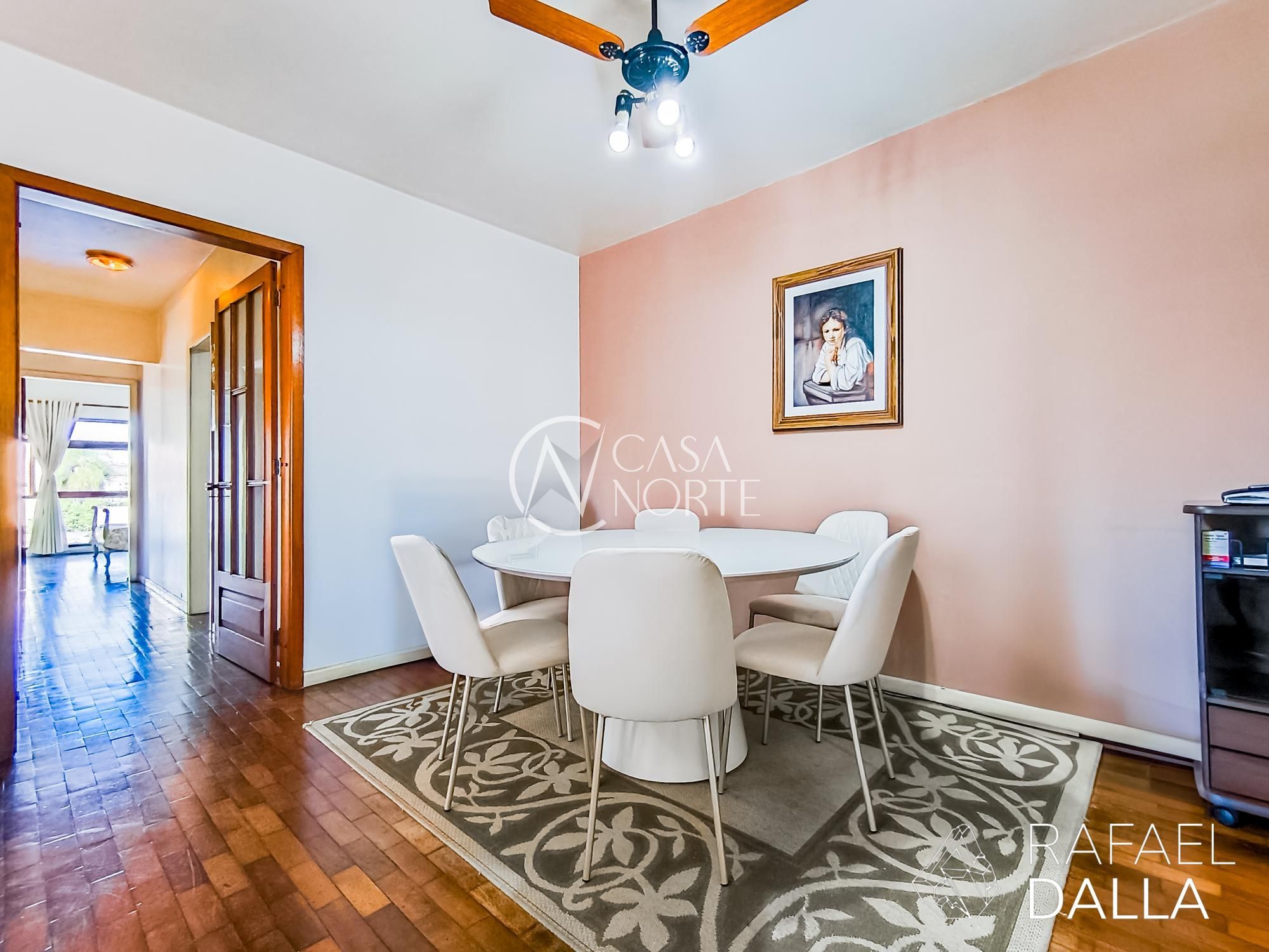 Apartamento à venda com 3 quartos, 115m², 1 suíte, 1 vaga, Avenida Protásio Alves no bairro Petrópolis em Porto Alegre