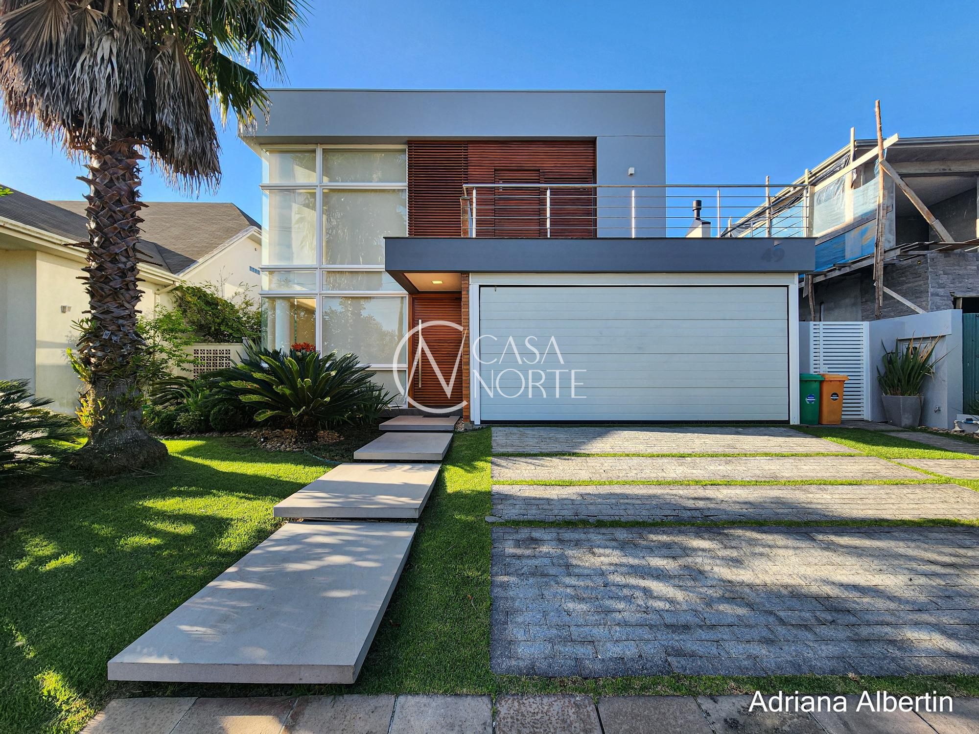 Casa de Condomínio à venda com 3 quartos, 301m², 3 suítes, 2 vagas, Estrada das Três Meninas no bairro Alphaville em Porto Alegre