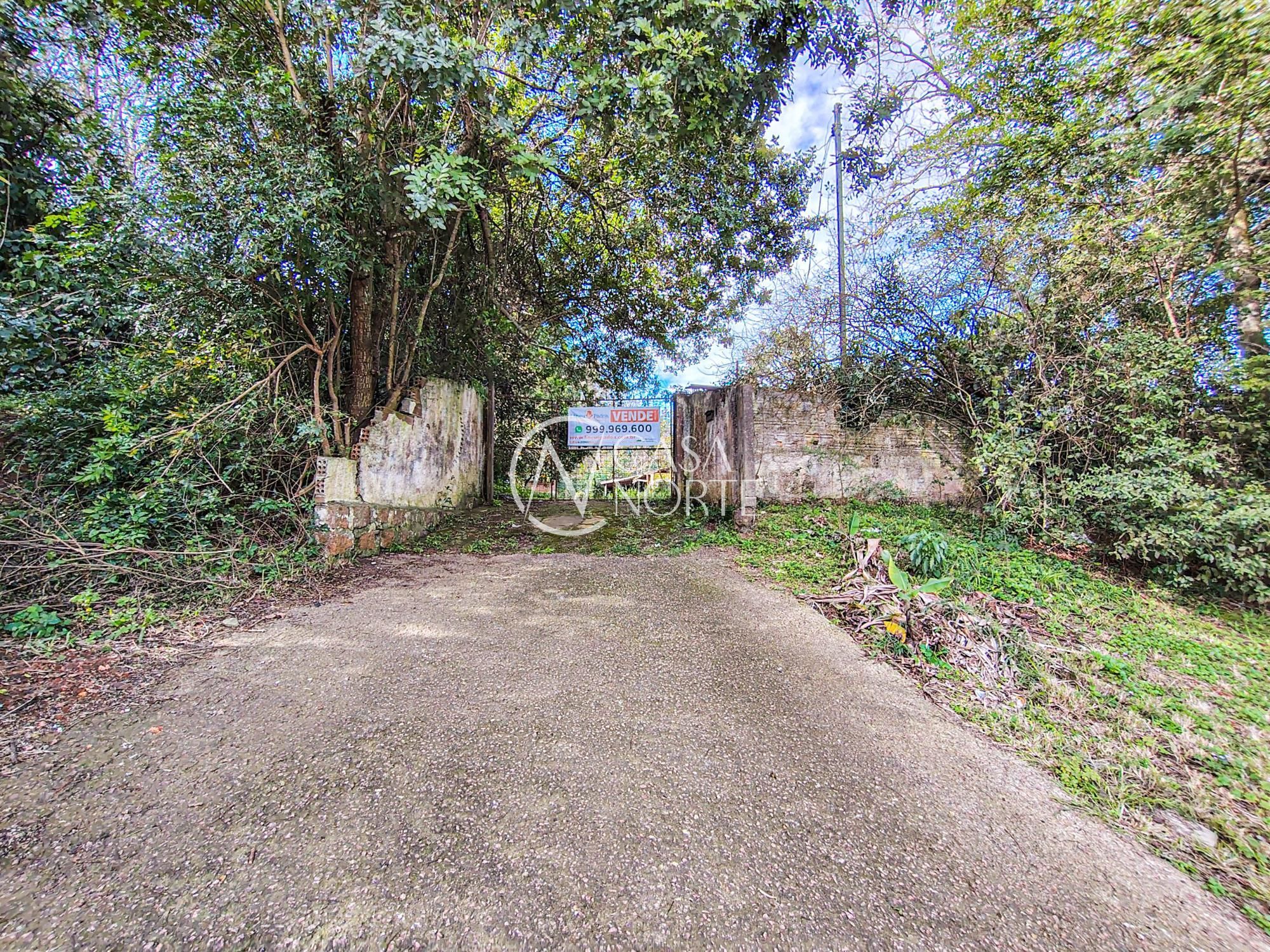Terreno à venda  com 3033m², Estrada Costa Gama no bairro Campo Novo em Porto Alegre