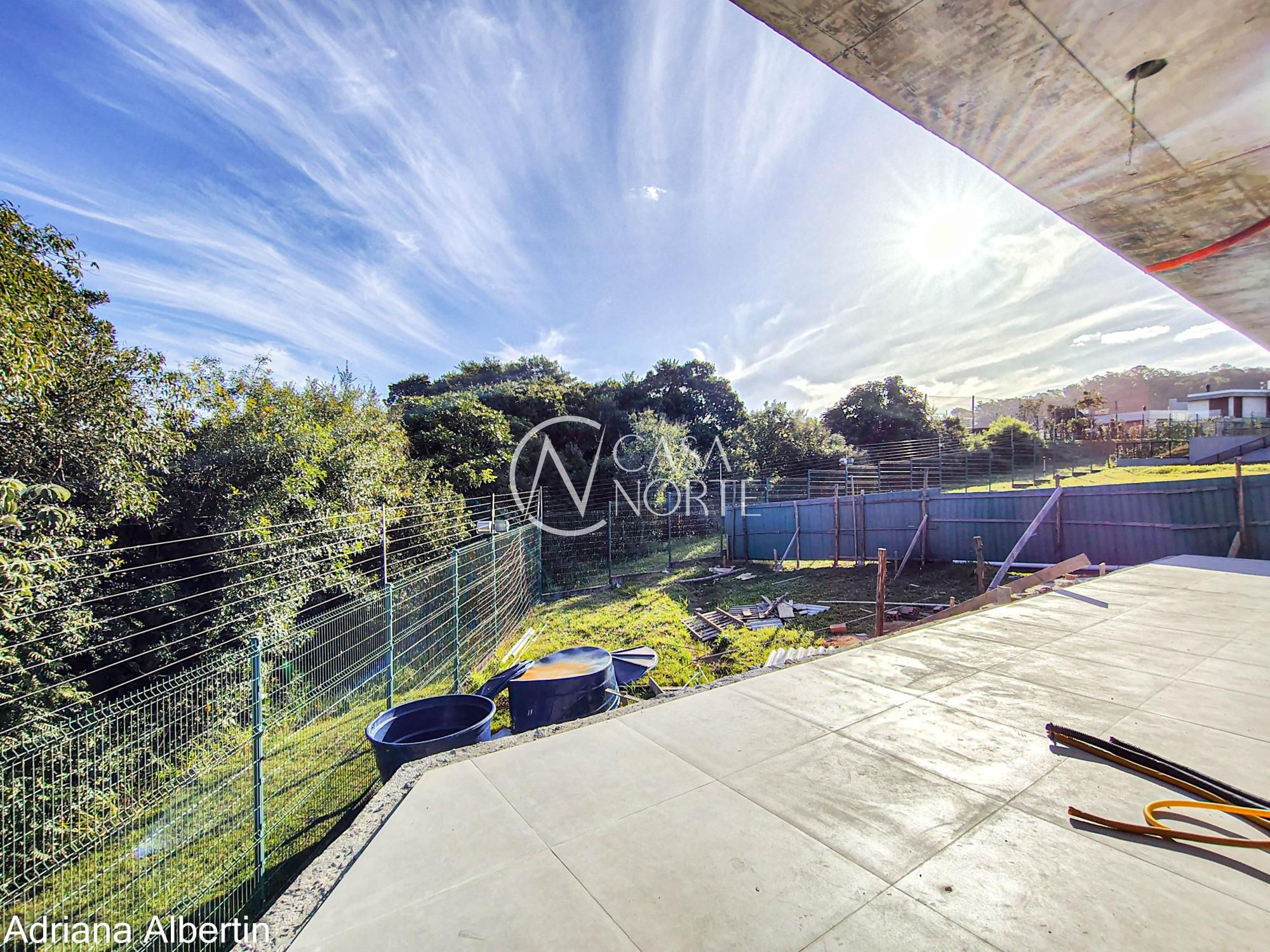 Casa de Condomínio à venda com 3 quartos, 200m², 3 suítes, 4 vagas, Estrada das Três Meninas no bairro Alphaville em Porto Alegre