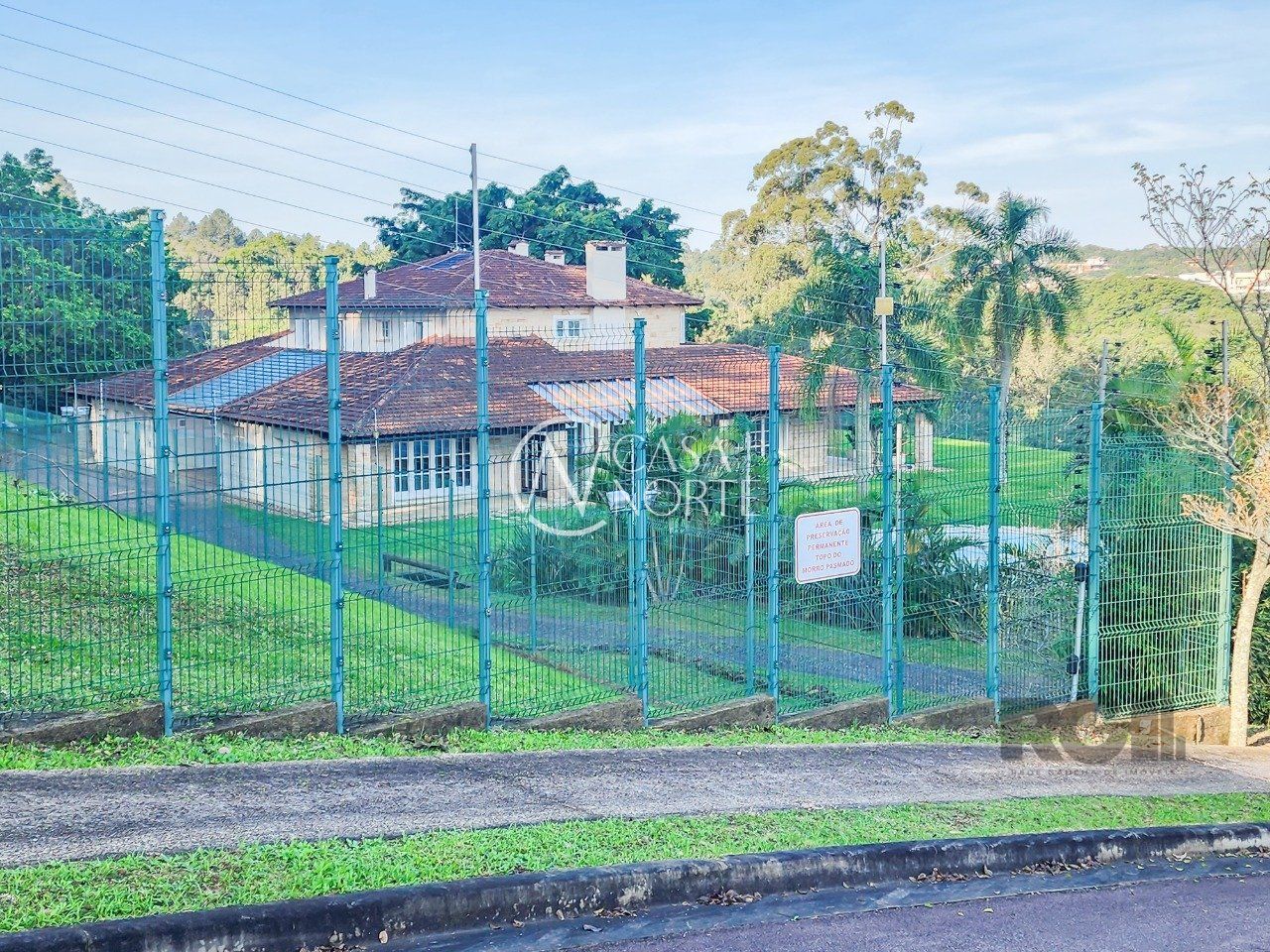 Casa de Condomínio à venda com 5 quartos, 1318m², 5 suítes, 5 vagas, Estrada das Três Meninas no bairro Alphaville em Porto Alegre