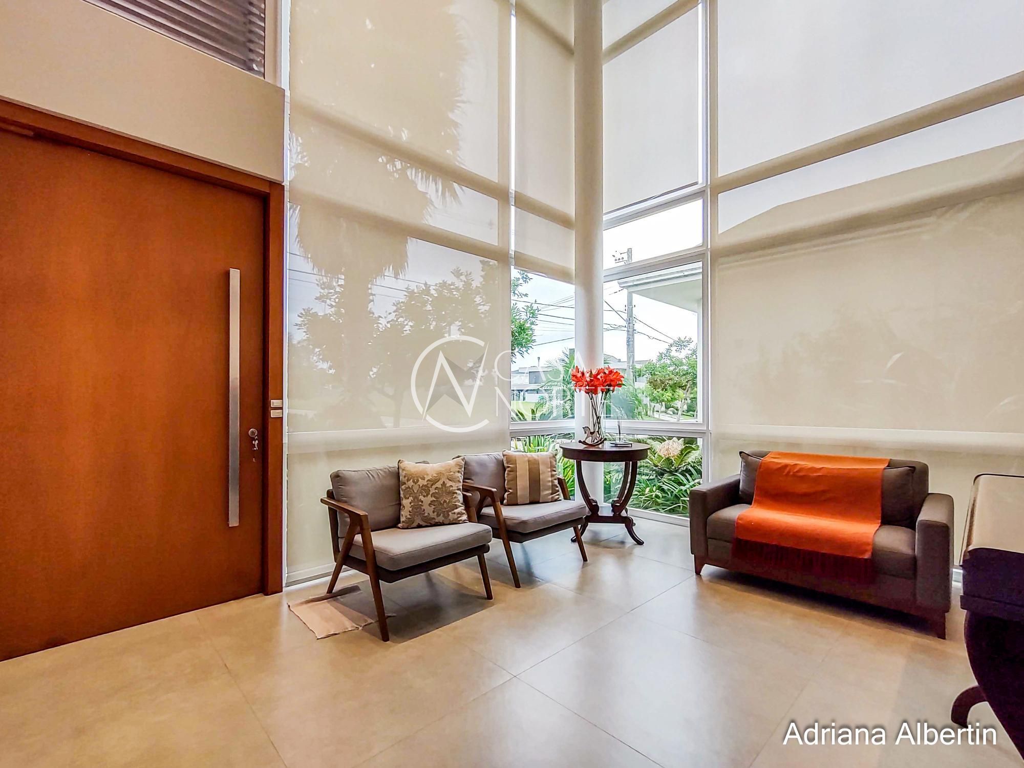 Casa de Condomínio à venda com 3 quartos, 301m², 3 suítes, 2 vagas, Estrada das Três Meninas no bairro Alphaville em Porto Alegre