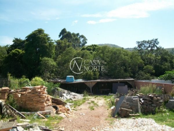 Terreno à venda  com 864m², Avenida Juca Batista no bairro Cavalhada em Porto Alegre