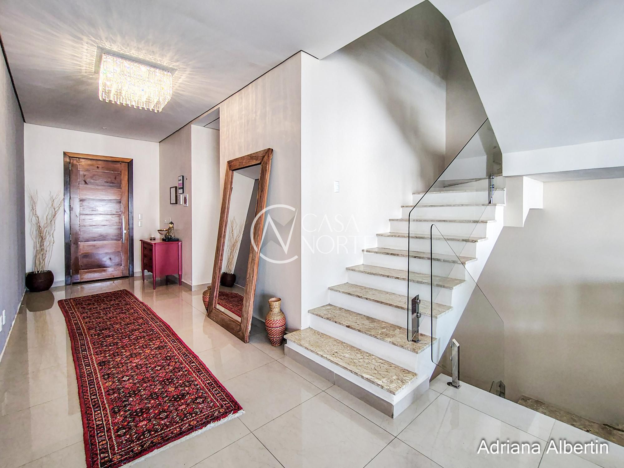 Casa de Condomínio à venda com 4 quartos, 250m², 4 suítes, 2 vagas, Estrada das Três Meninas no bairro Alphaville em Porto Alegre