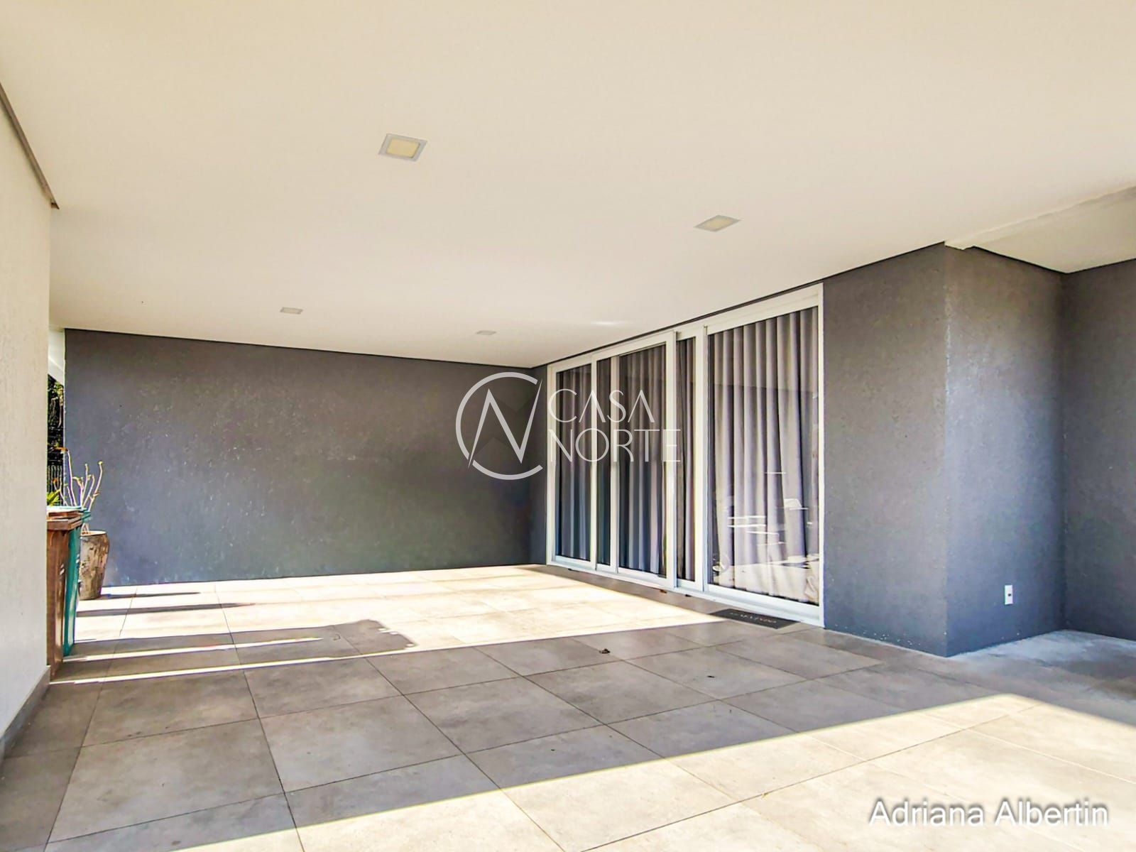 Casa de Condomínio à venda com 3 quartos, 199m², 3 suítes, 2 vagas, Estrada das Três Meninas no bairro Alphaville em Porto Alegre