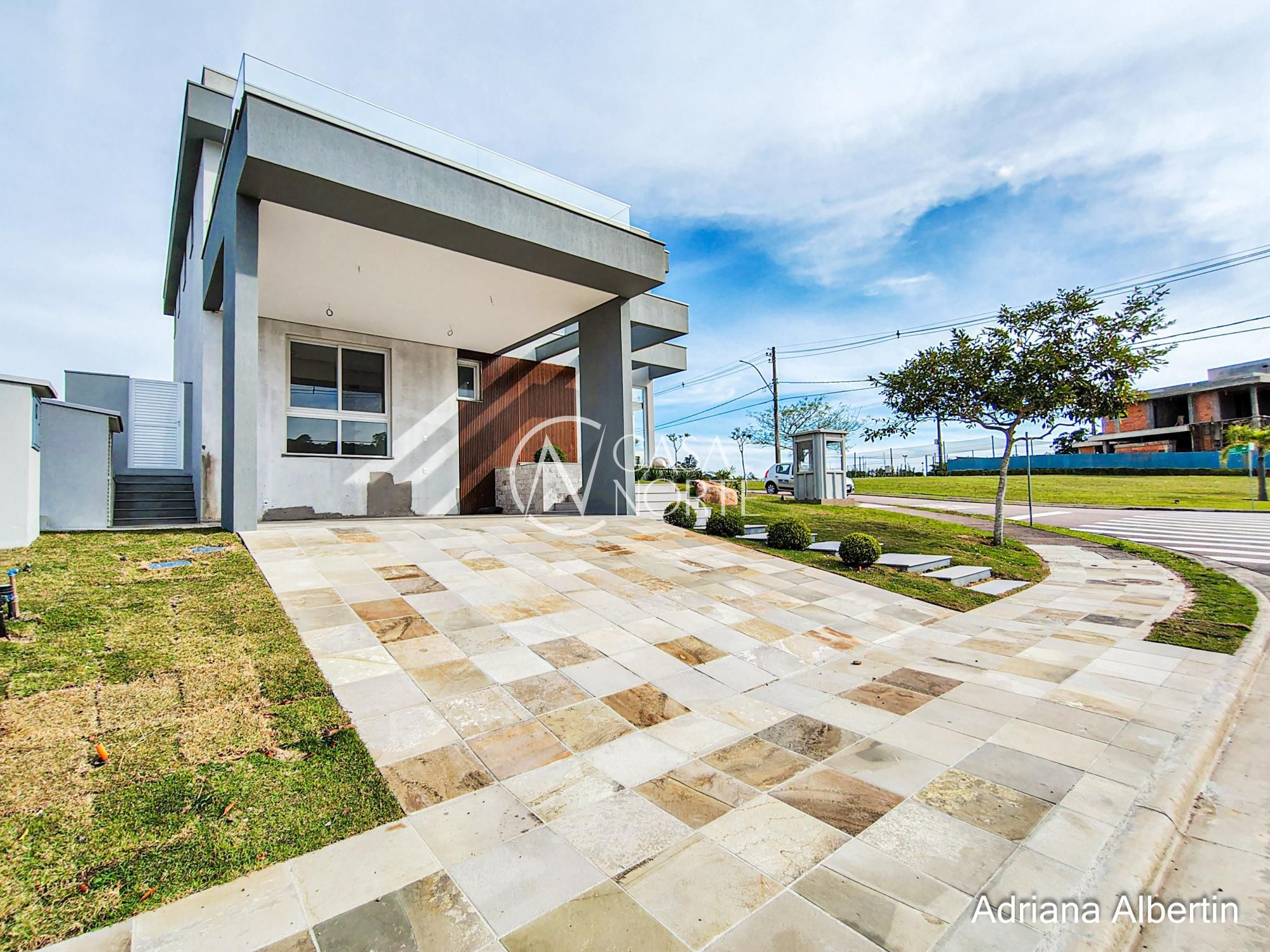 Casa de Condomínio à venda com 4 quartos, 331m², 4 suítes, 2 vagas, Estrada das Três Meninas no bairro Alphaville em Porto Alegre