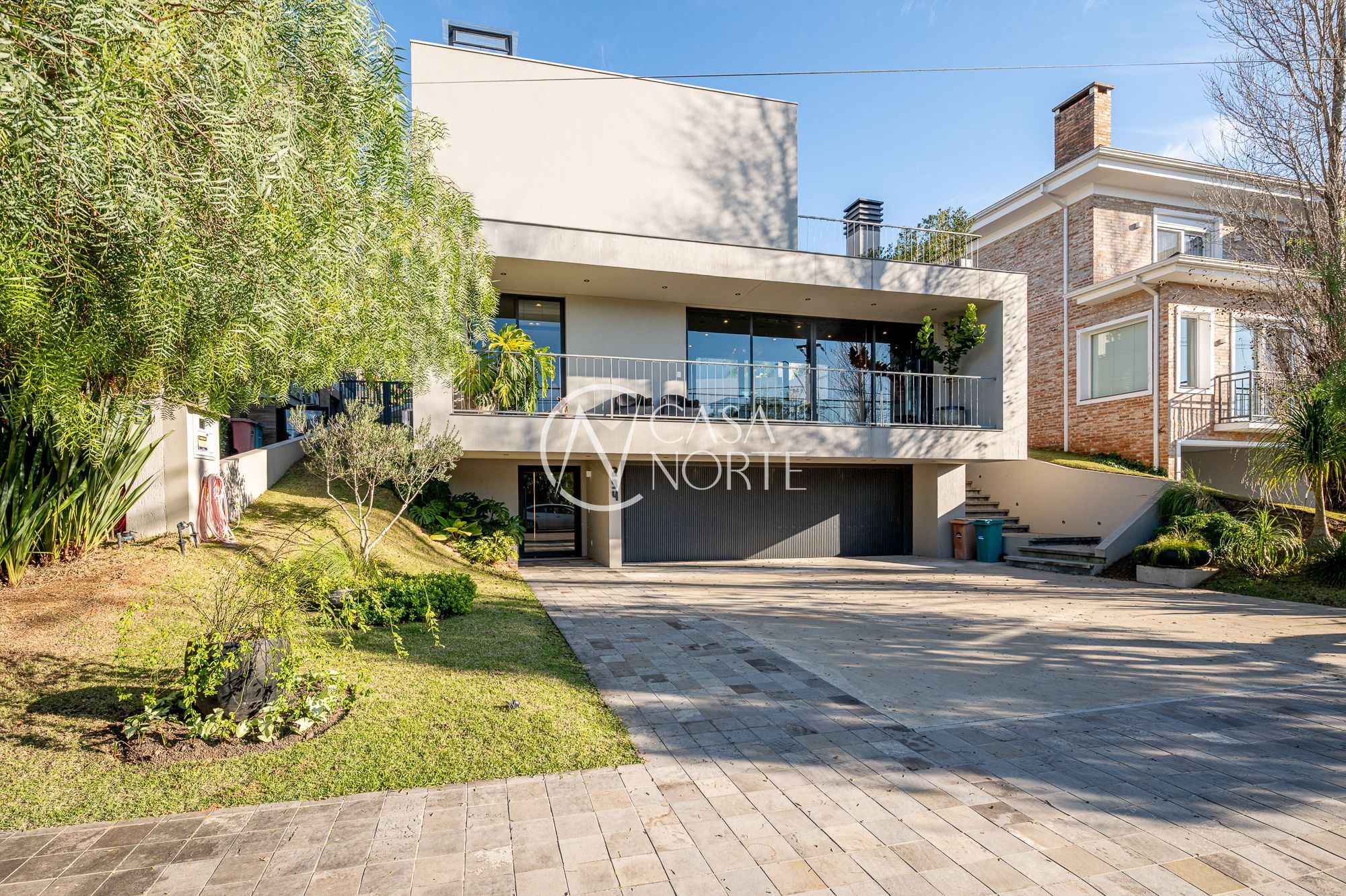 Casa de Condomínio à venda com 5 quartos, 411m², 4 suítes, 3 vagas, Estrada das Três Meninas no bairro Alphaville em Porto Alegre