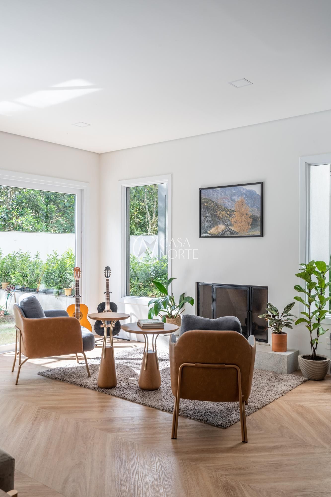 Casa de Condomínio à venda com 3 quartos, 450m², 3 suítes, 2 vagas, Rua Doutor Ney de Castilhos Ferreira no bairro Pedra Redonda em Porto Alegre