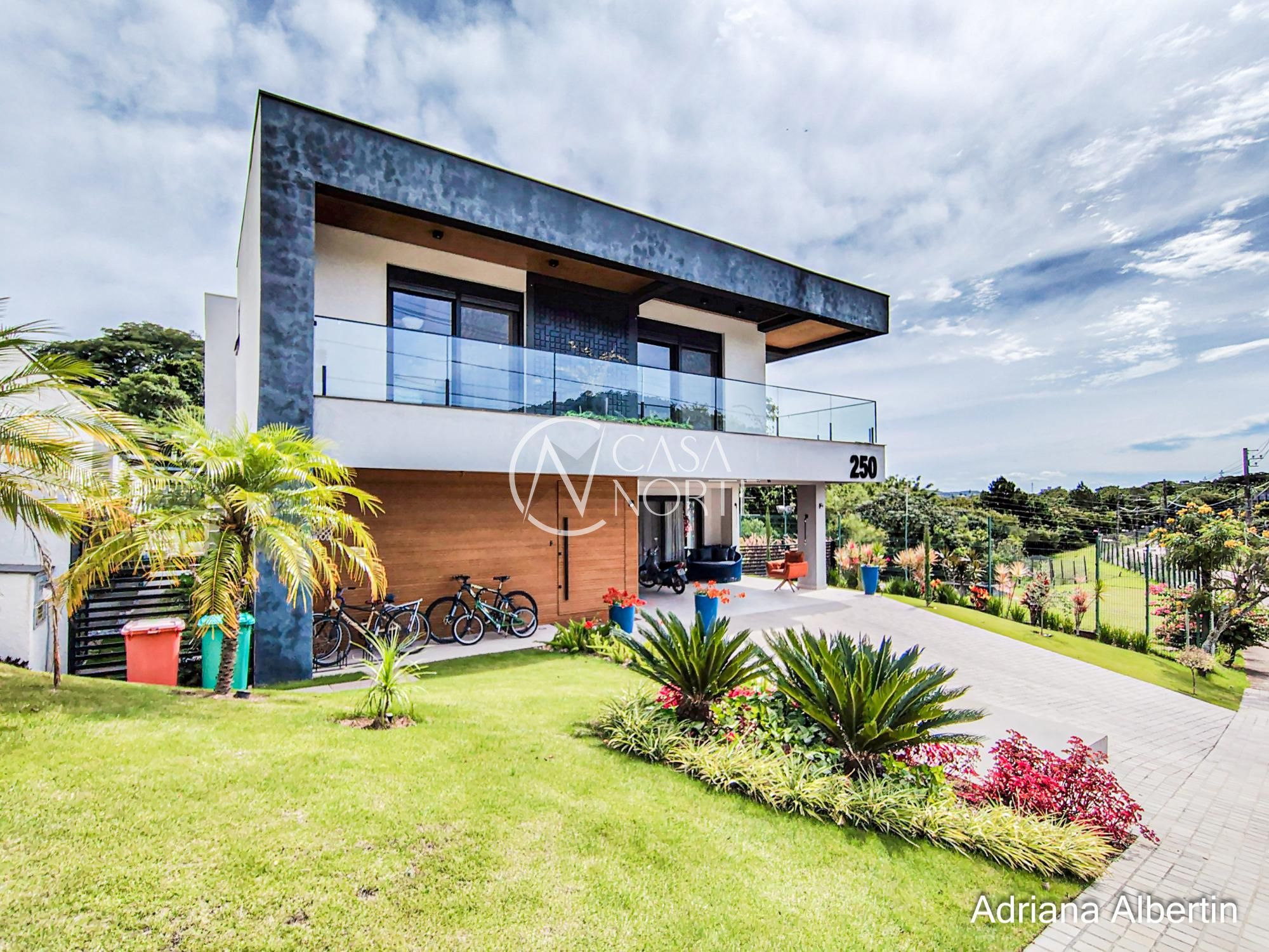 Casa de Condomínio à venda com 4 quartos, 359m², 3 suítes, 2 vagas, Estrada das Três Meninas no bairro Alphaville em Porto Alegre