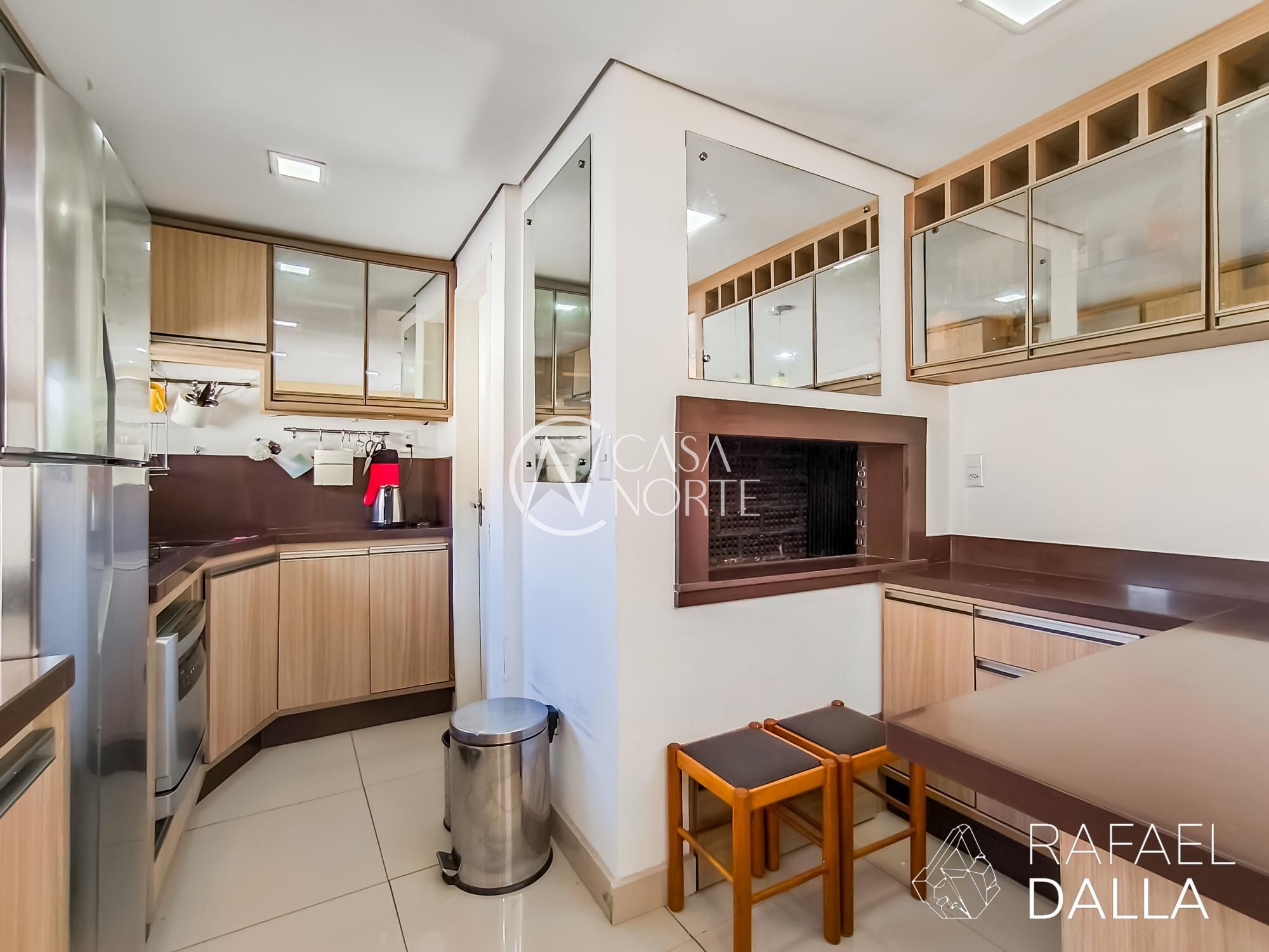 Cobertura à venda com 3 quartos, 117m², Rua Baronesa do Gravataí no bairro Cidade Baixa em Porto Alegre