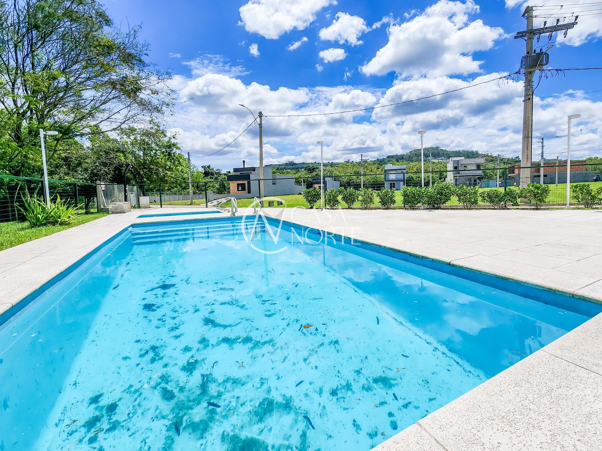 Terreno à venda  com 122m², Estrada Jorge Pereira Nunes no bairro Campo Novo em Porto Alegre