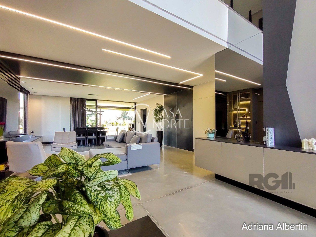 Casa de Condomínio à venda com 6 quartos, 440m², 4 suítes, 4 vagas, Estrada das Três Meninas no bairro Alphaville em Porto Alegre