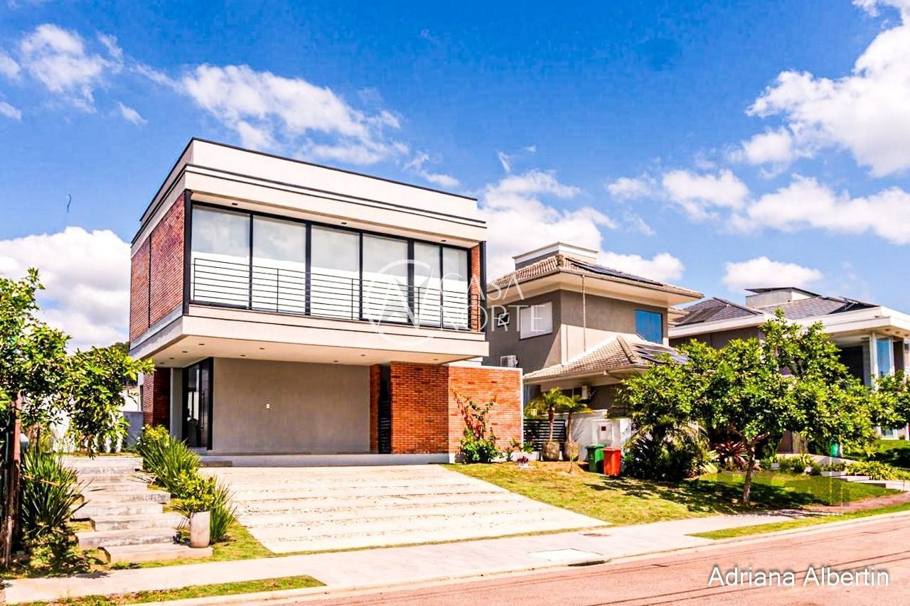 Casa de Condomínio à venda com 4 quartos, 263m², 4 suítes, 2 vagas, Estrada das Três Meninas no bairro Alphaville em Porto Alegre