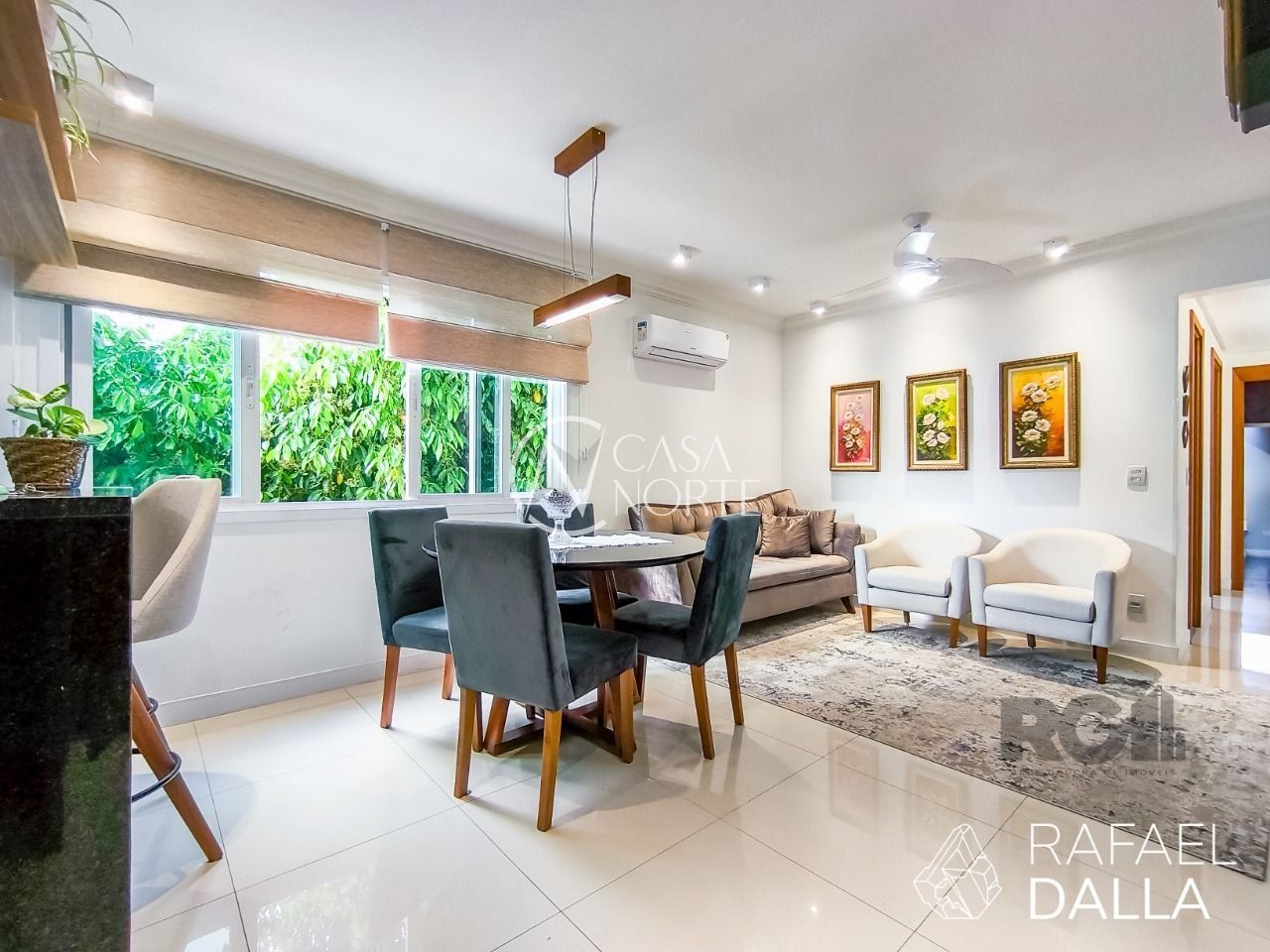 Apartamento à venda com 2 quartos, 66m², 1 suíte, 1 vaga, Rua Barão do Gravataí no bairro Menino Deus em Porto Alegre