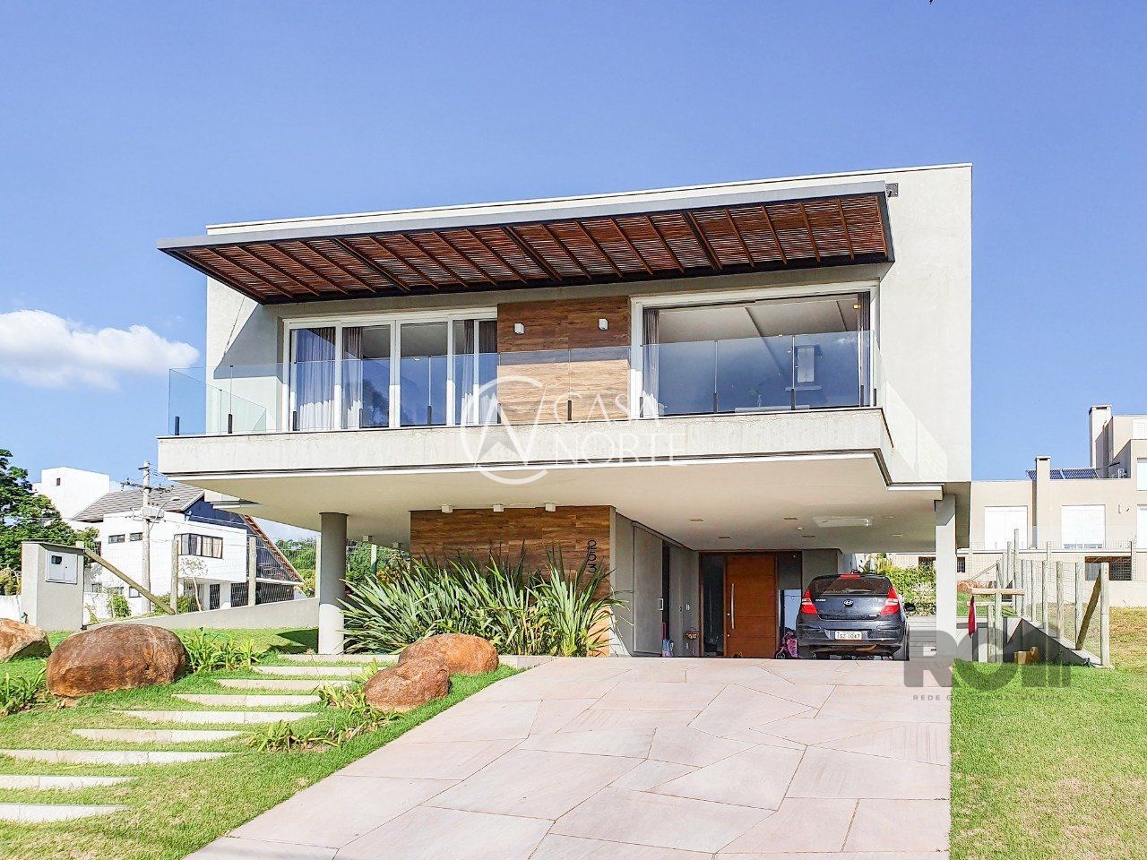 Casa de Condomínio à venda com 3 quartos, 293m², 3 suítes, 2 vagas, Estrada das Três Meninas no bairro Alphaville em Porto Alegre