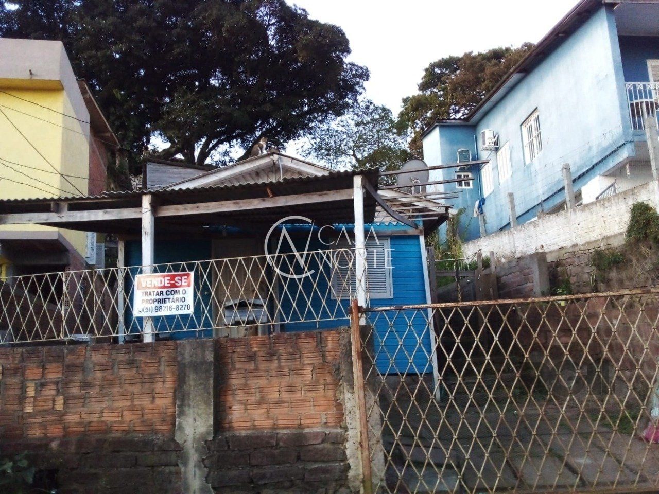Casa à venda com 2 quartos, 197m², Estrada João Passuelo no bairro Vila Nova em Porto Alegre