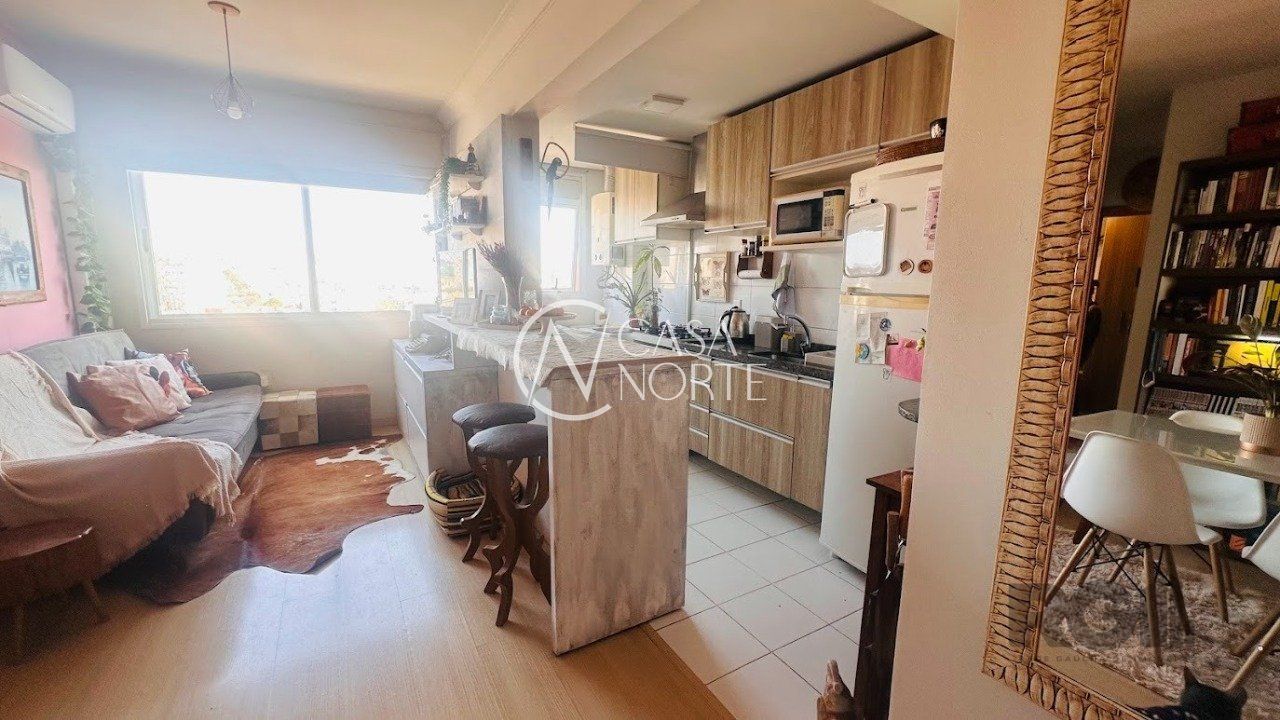 Apartamento à venda com 2 quartos, 49m², 1 vaga, Avenida da Azenha no bairro Azenha em Porto Alegre