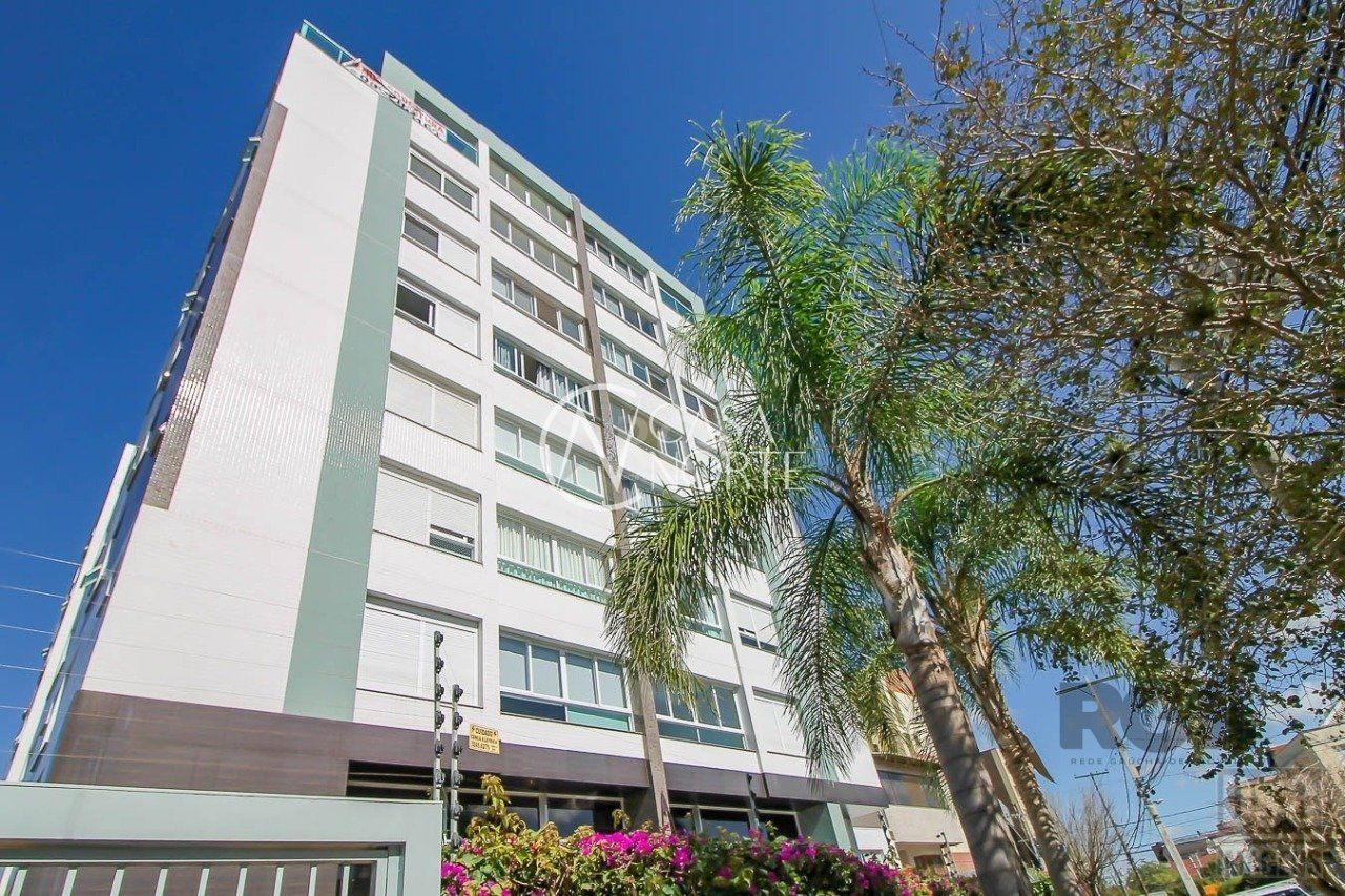 Apartamento à venda com 3 quartos, 110m², 3 suítes, 2 vagas, Rua Barão do Guaíba no bairro Menino Deus em Porto Alegre