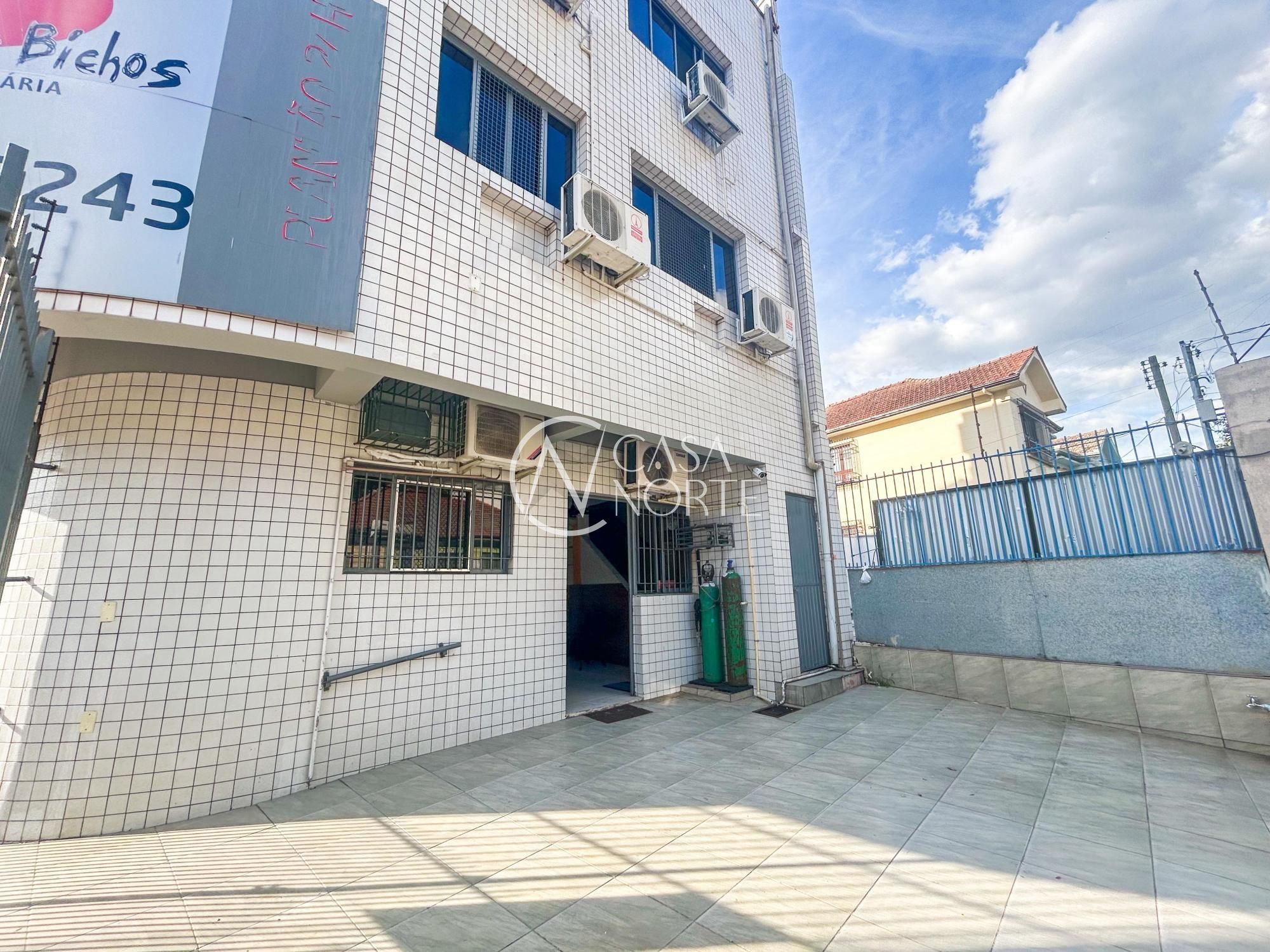 Prédio Comercial à venda com 15 quartos, 474m², 3 vagas, Avenida Érico Veríssimo no bairro Menino Deus em Porto Alegre